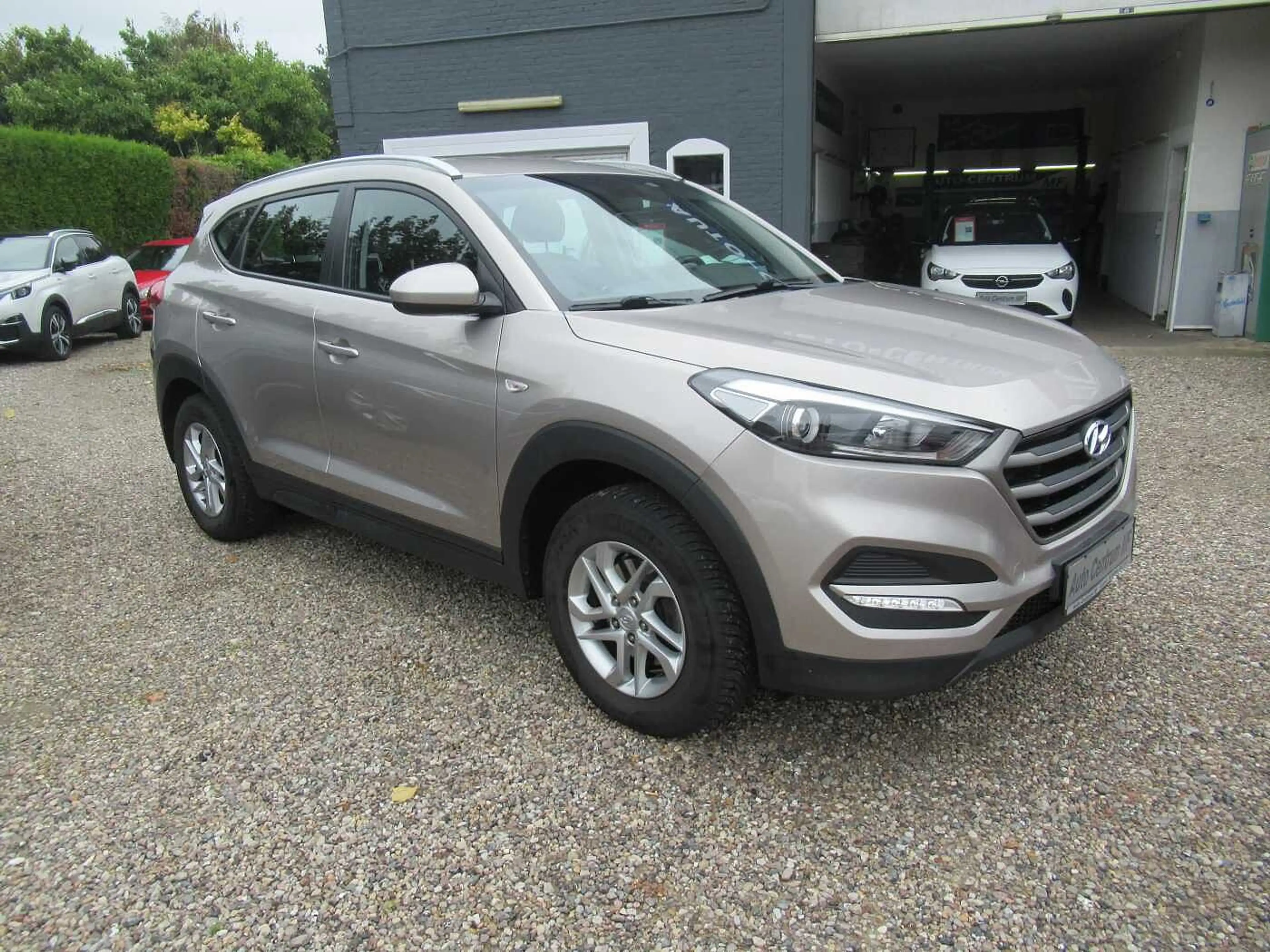 Hyundai TUCSON 1.6 GDi Trend — photo 3