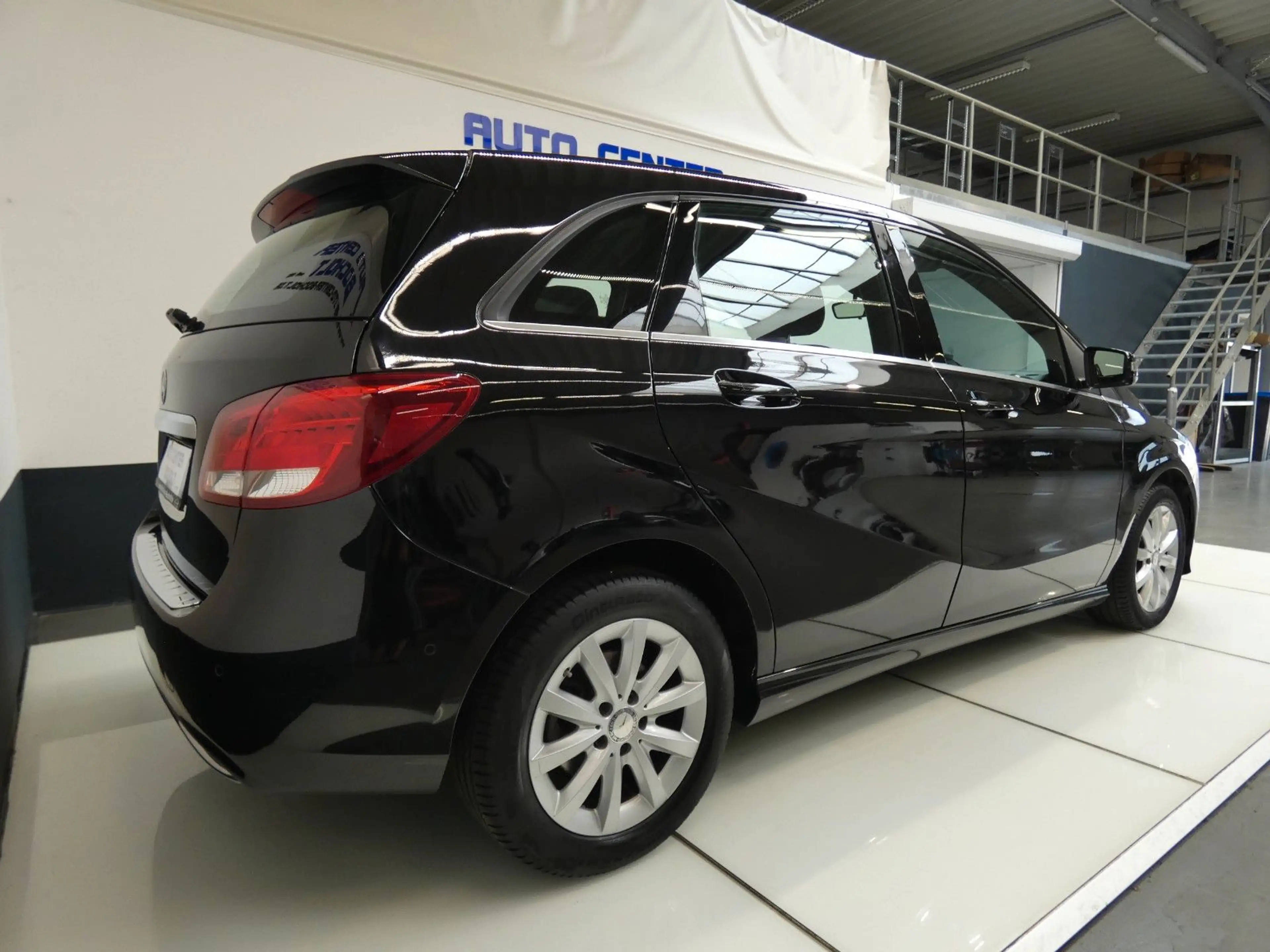 Mercedes-Benz B 180 CDI Style*Aut*Navi*PDC*Anhängekupplung — photo 10