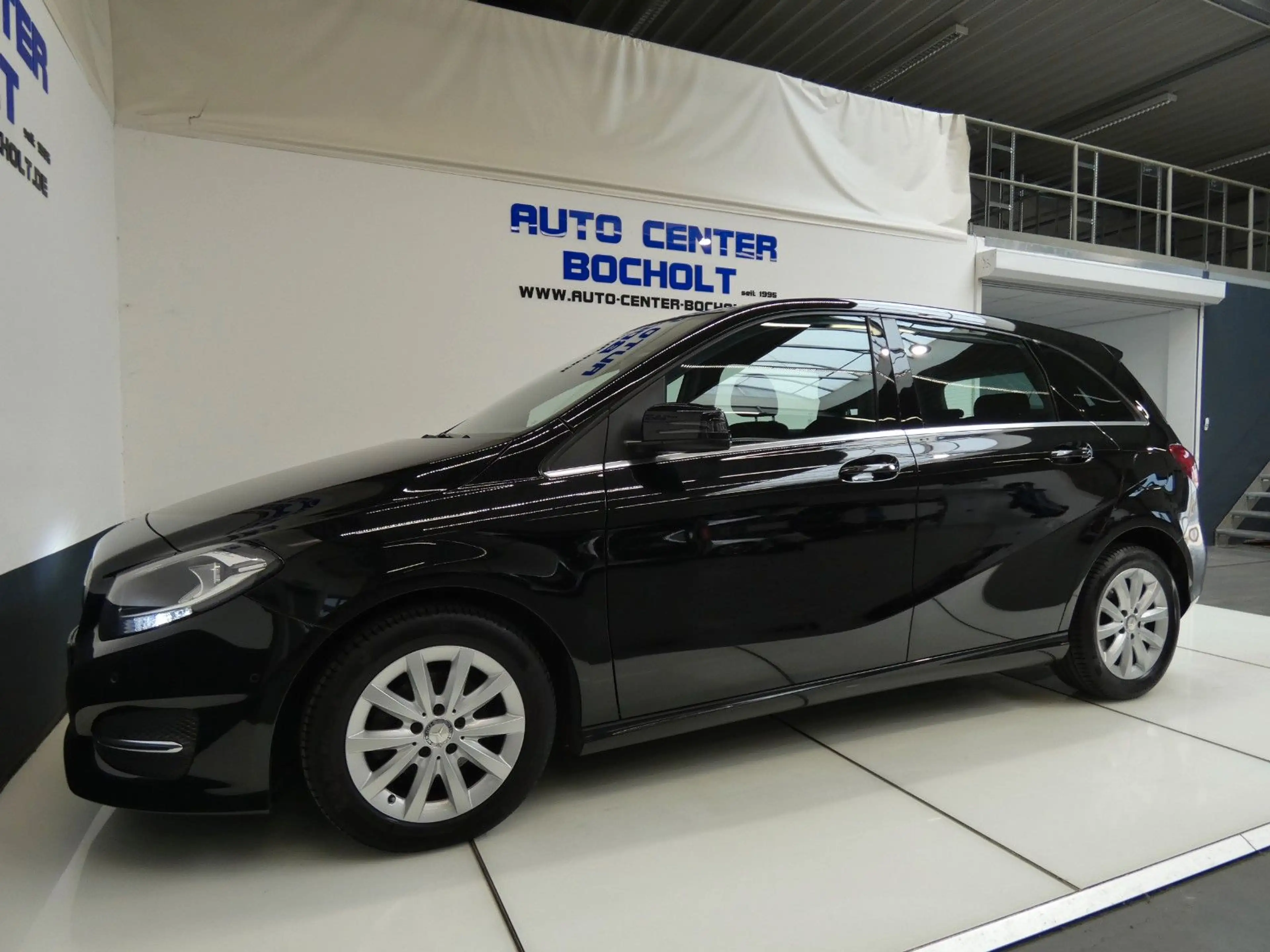 Mercedes-Benz B 180 CDI Style*Aut*Navi*PDC*Anhängekupplung — photo 12