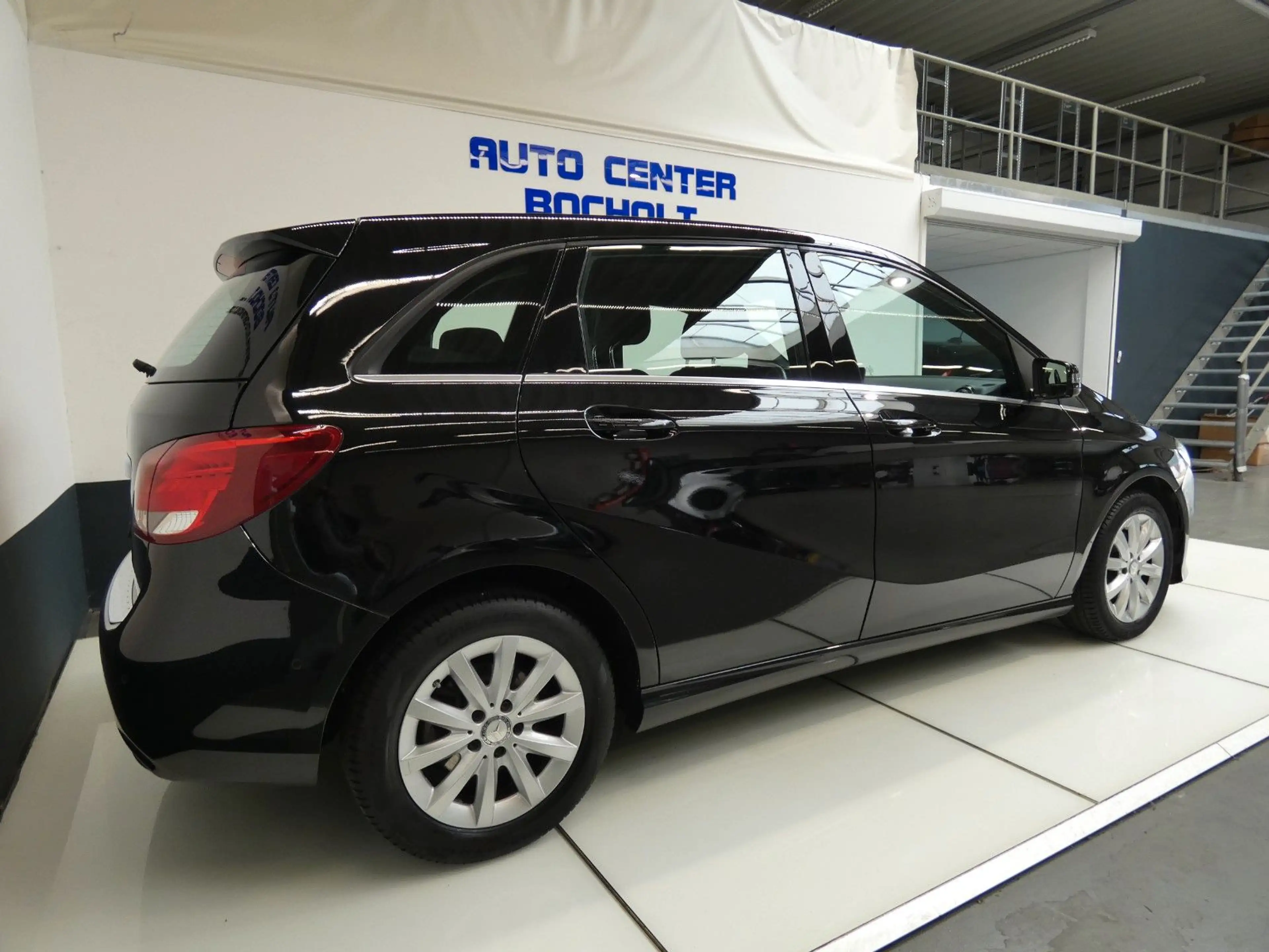 Mercedes-Benz B 180 CDI Style*Aut*Navi*PDC*Anhängekupplung — photo 9