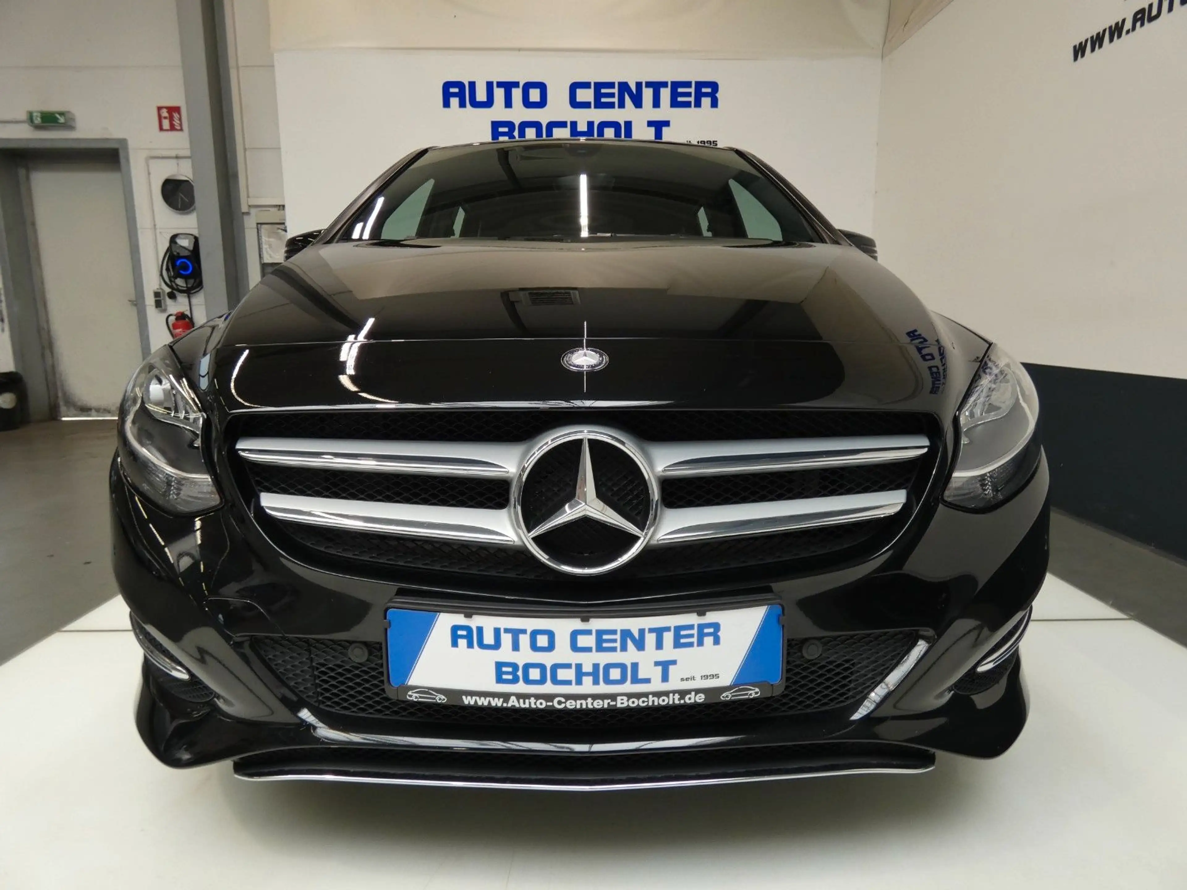Mercedes-Benz B 180 CDI Style*Aut*Navi*PDC*Anhängekupplung