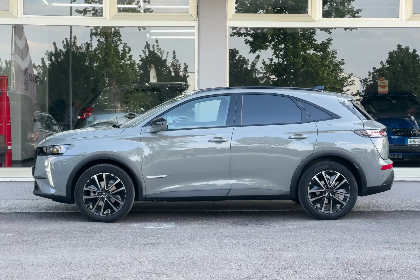 DS Automobiles DS 7 Crossback DS 7 1.5 bluehdi Esprit de Voyage 130cv auto Gris - 2