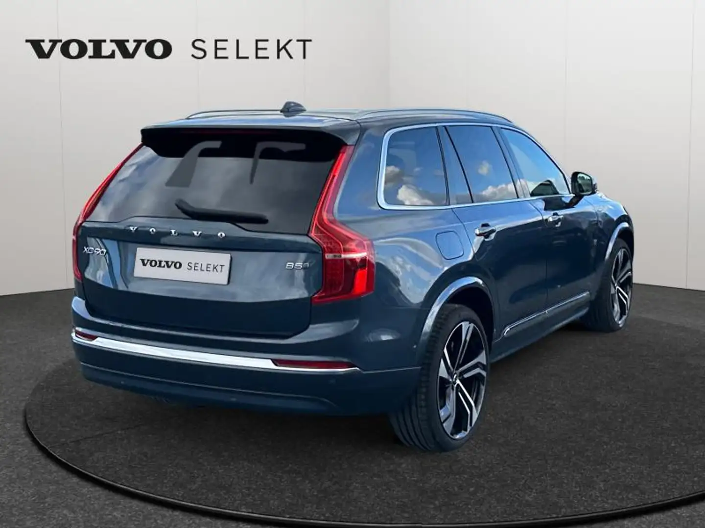 Volvo XC90 B5 AWD Plus bright / Diesel Bleu - 2