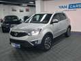 SsangYong Korando 2.2 e3 2WD Sapphire * TOP ETAT * FULL OPTIONS Gris - thumbnail 2