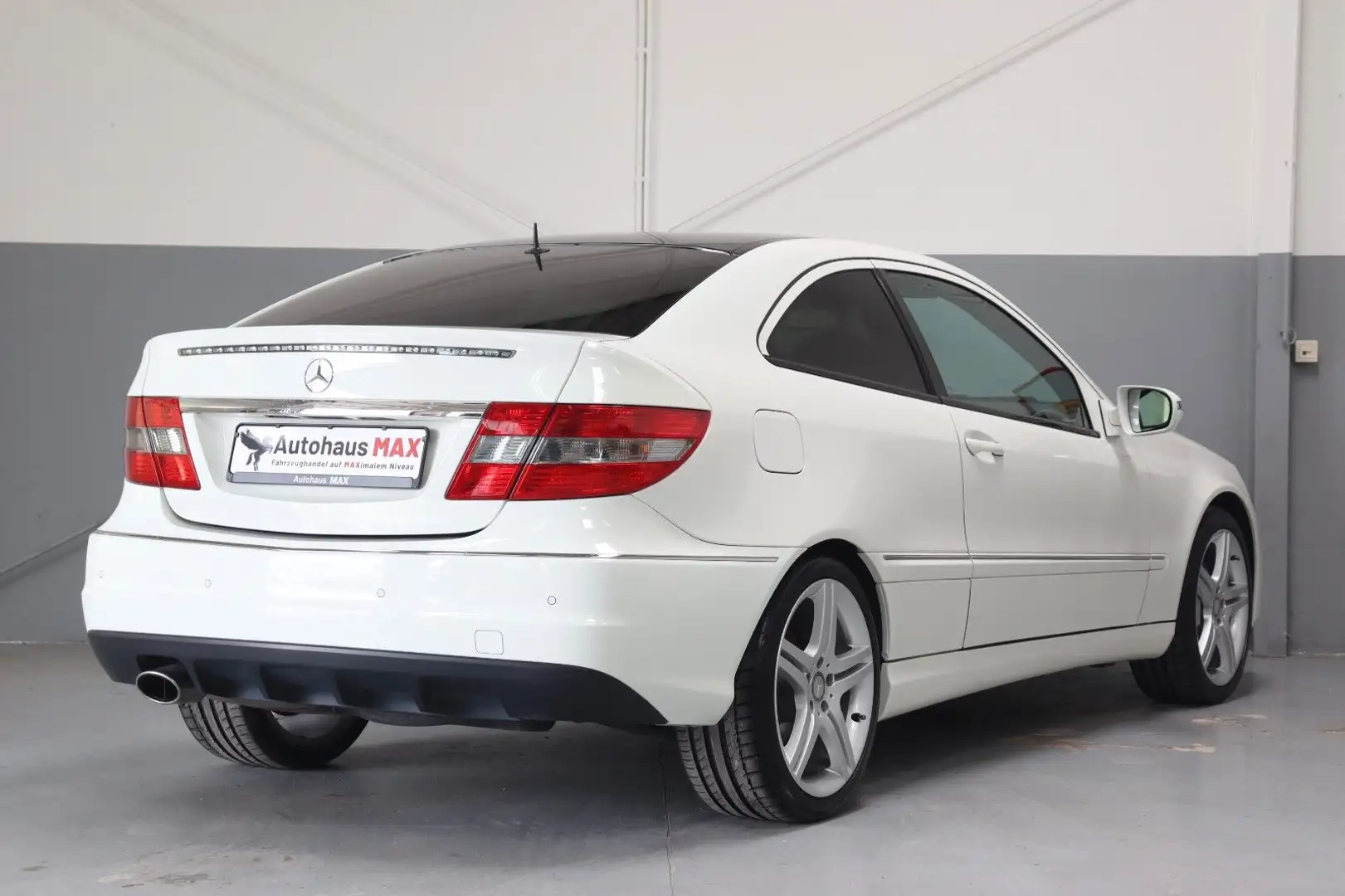 Mercedes-Benz CLC Sportpaket~Harman/Kardon~Memory~SZH~ Alb - 2