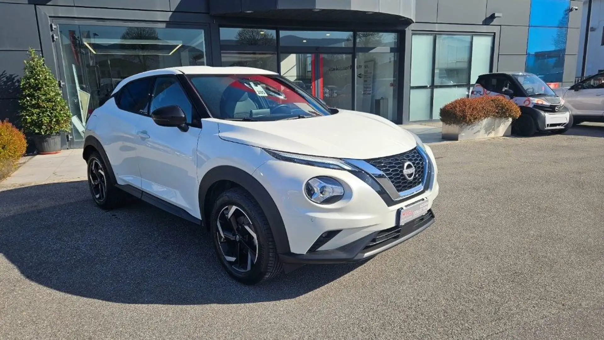 Nissan Juke 1.0 DIG-T 114 CV DCT N-Connecta Bianco - 2