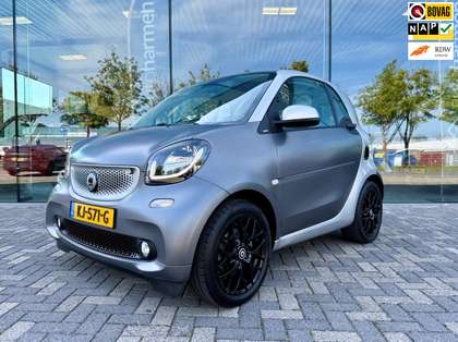 smart forTwo 1.0 Turbo Passion 90pk, 2-tone mat grijs- zilver,