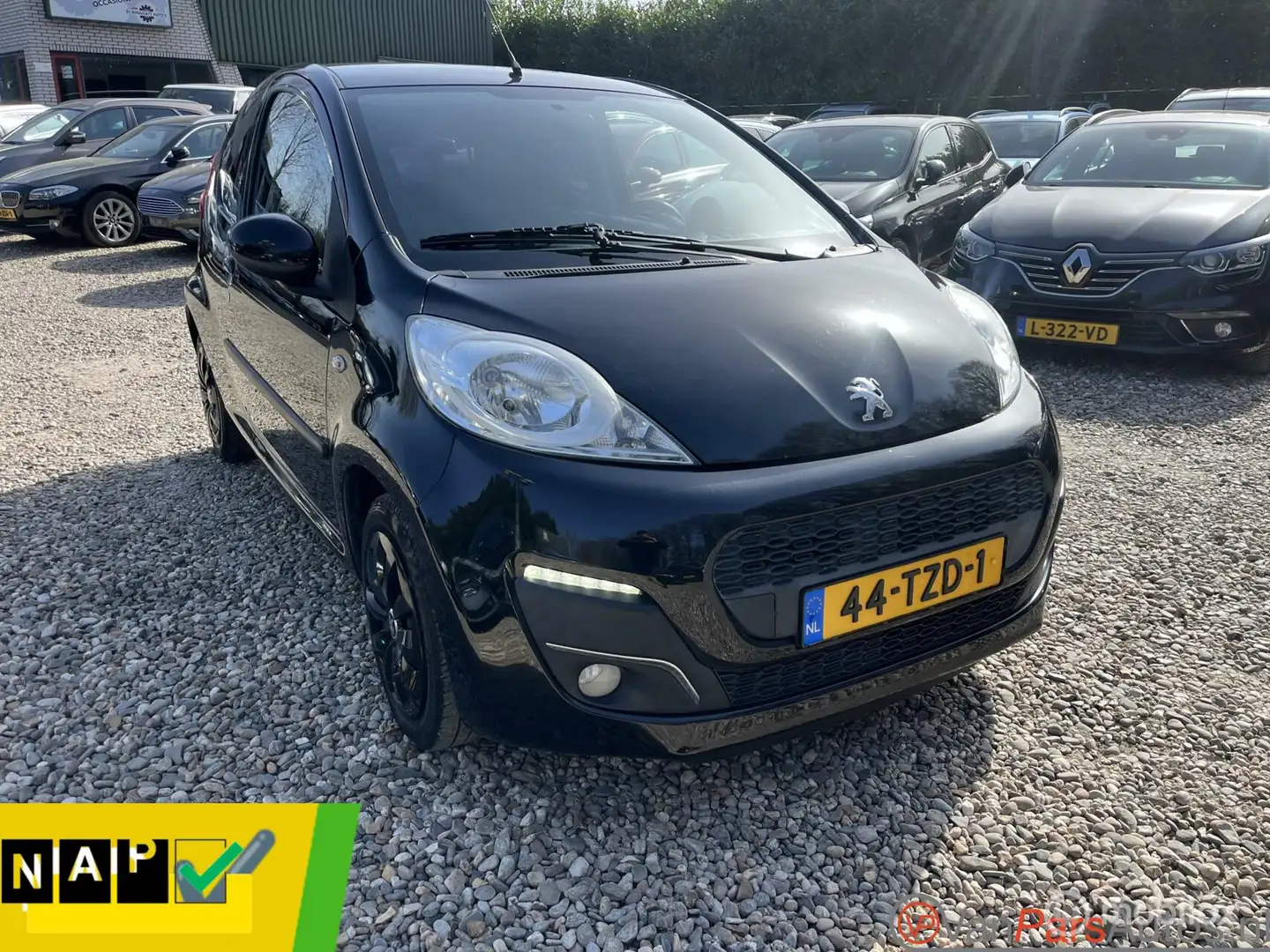 Peugeot 107 1.0 Active,Airco,Led,2de eiegnaar! Noir - 1