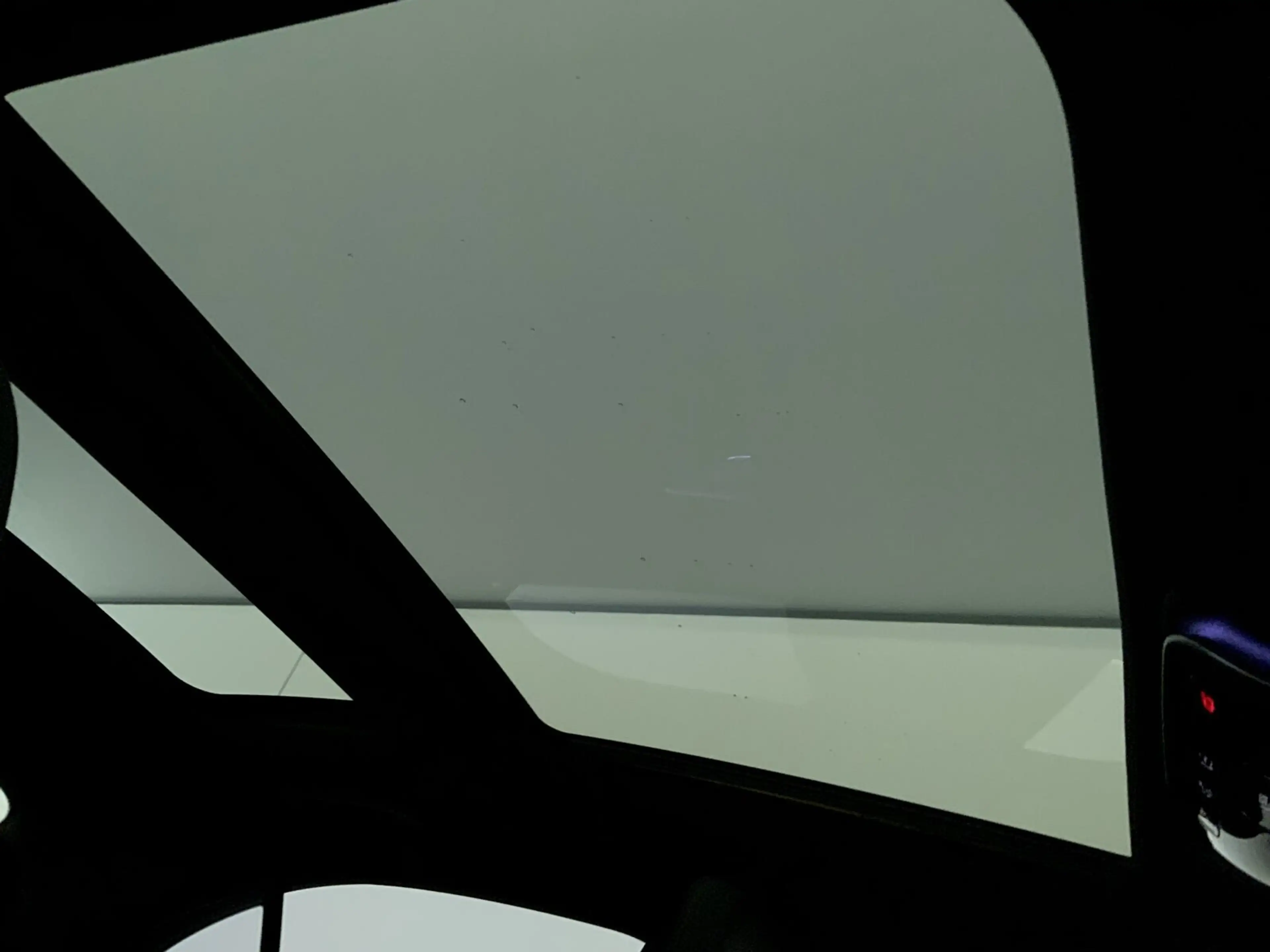 Mercedes-Benz C 400 C 400 e 4M AVANTGARDE Pano LED DISTRO 360° Burm — photo 15