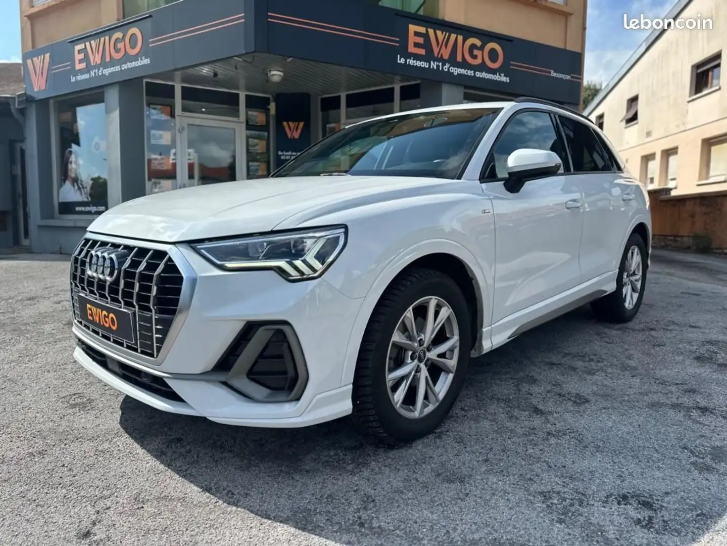 Audi Q3 2.0 35 TDI 150CH S-LINE S-TRONIC BVA - 1