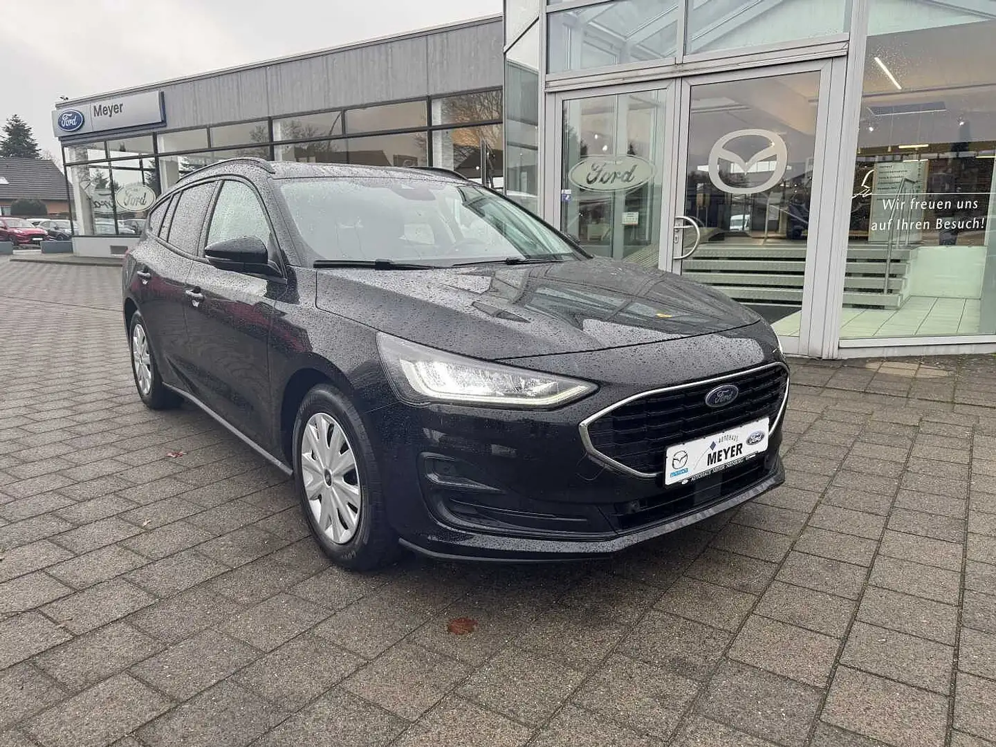Ford Focus Turnier 1.5 EcoBlue Aut. Cool & Connect Noir - 1