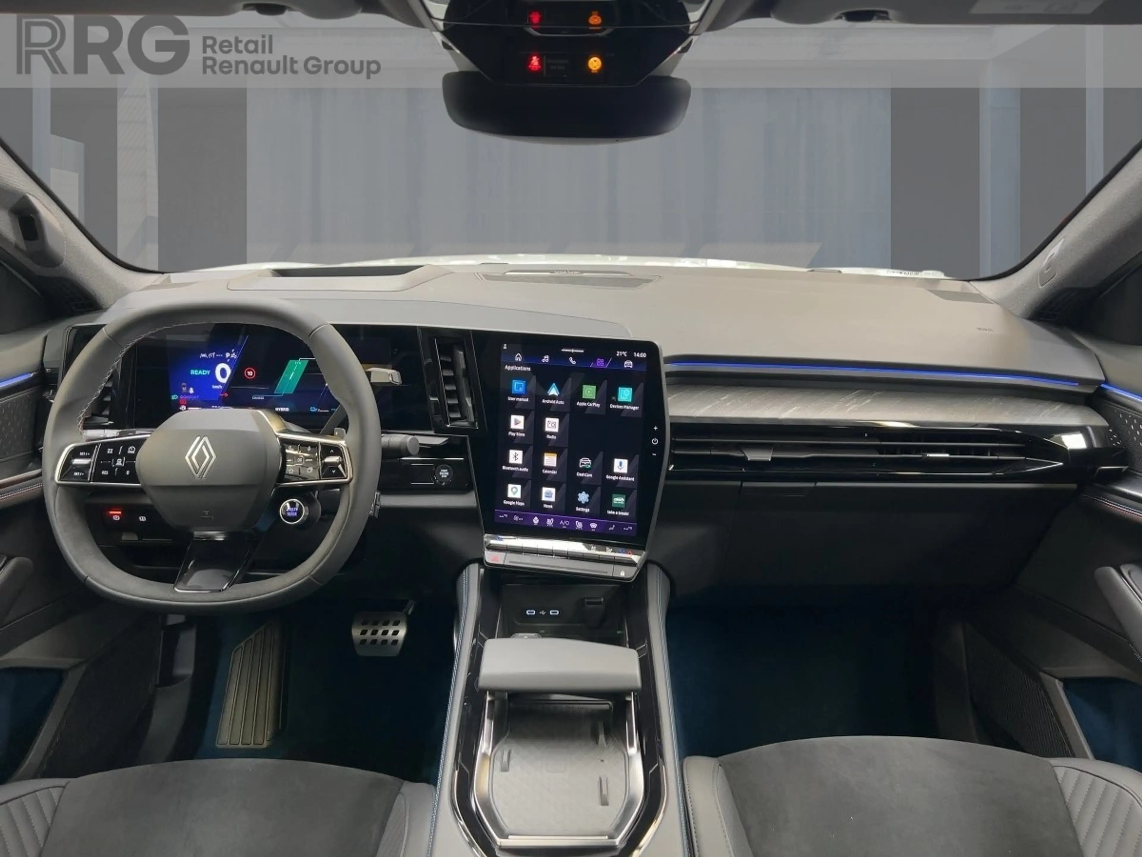 Renault Rafale Esprit Alpine Plug-in Hybrid 300 4x4 Panorama — photo 10