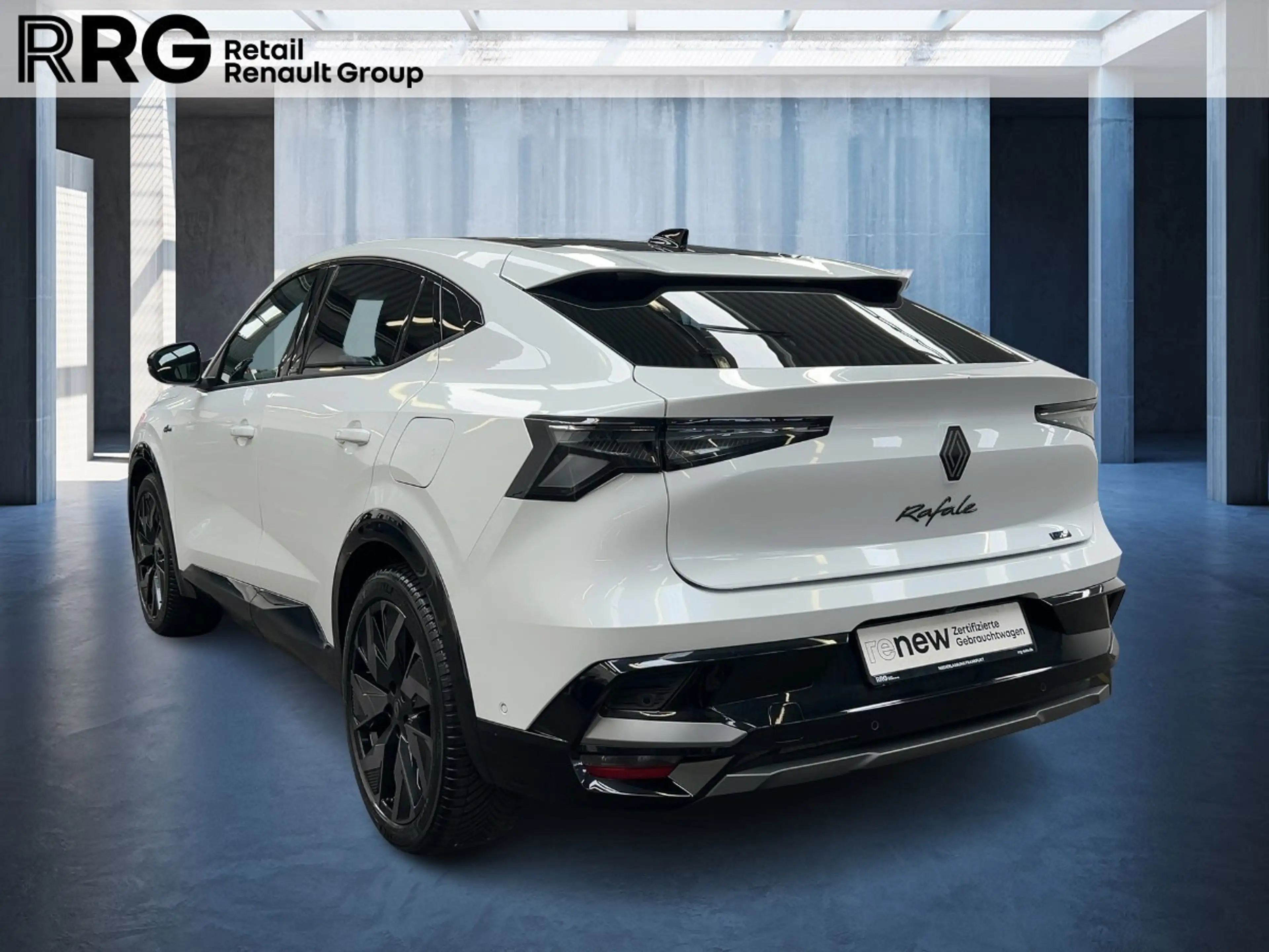 Renault Rafale Esprit Alpine Plug-in Hybrid 300 4x4 Panorama — photo 4