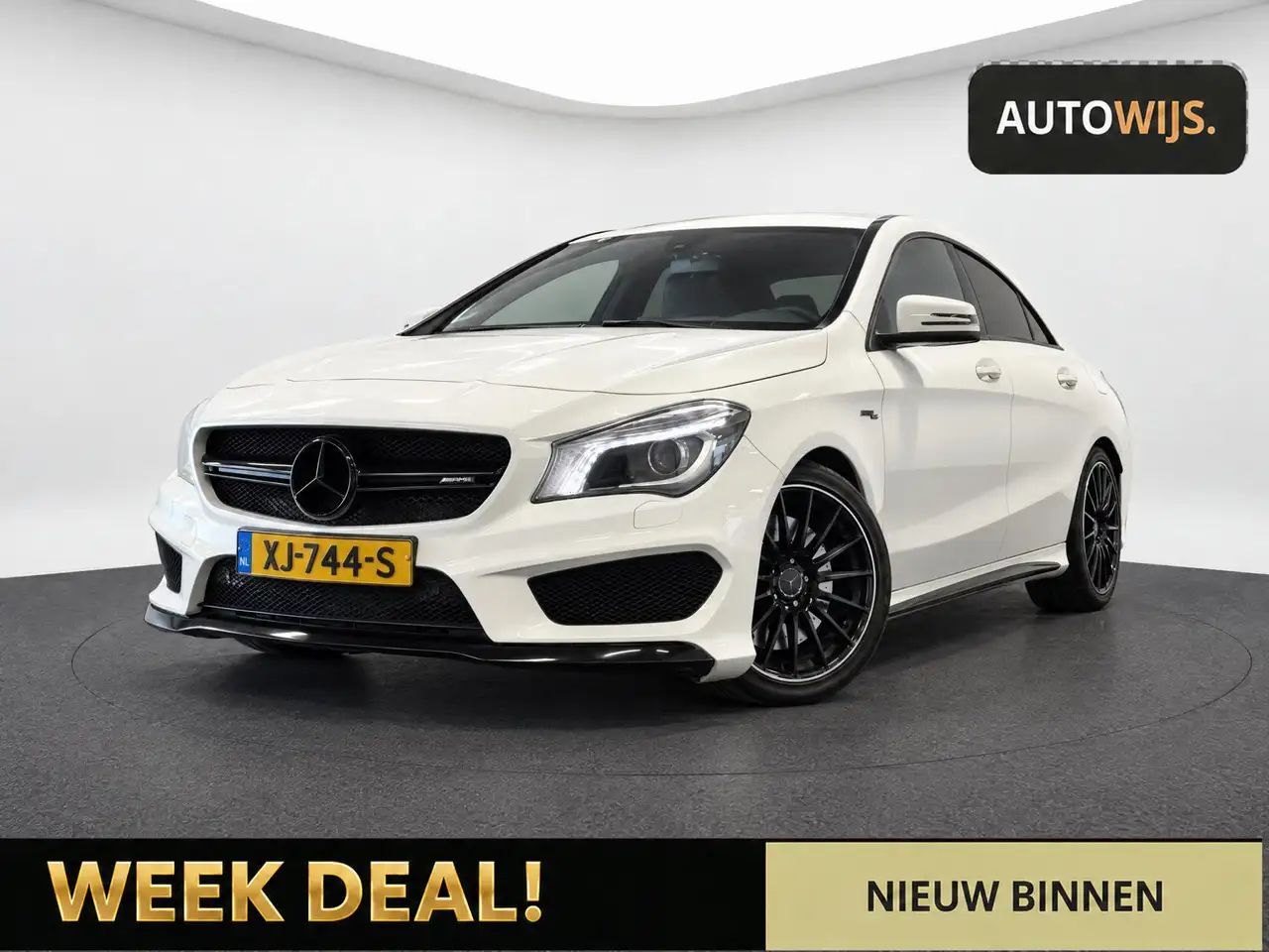 Mercedes-Benz CLA 45 AMG