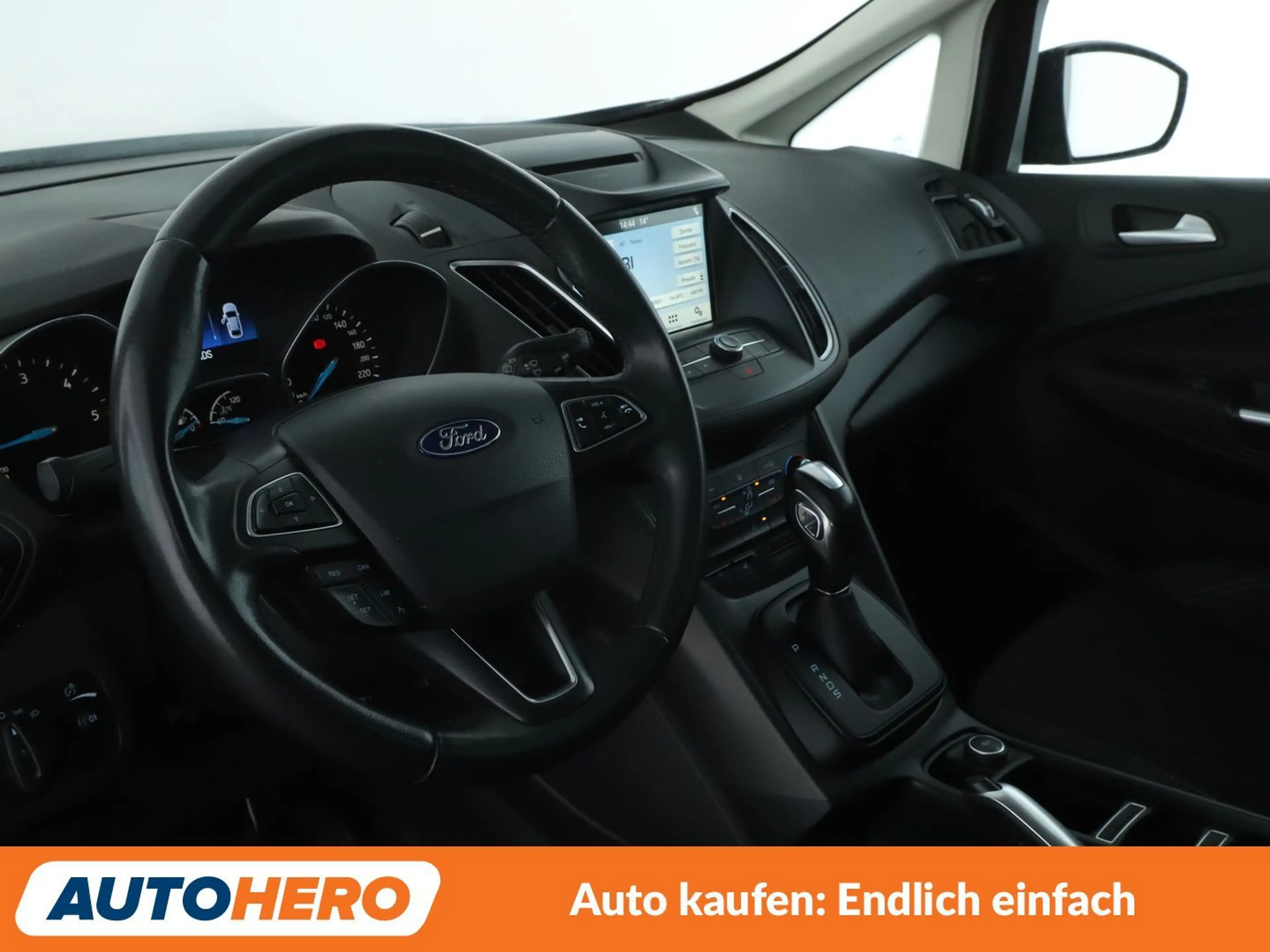 Ford Grand C-Max 1.5 TDCi Trend — photo 11