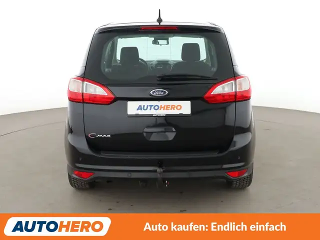 Ford Grand C-Max view 5