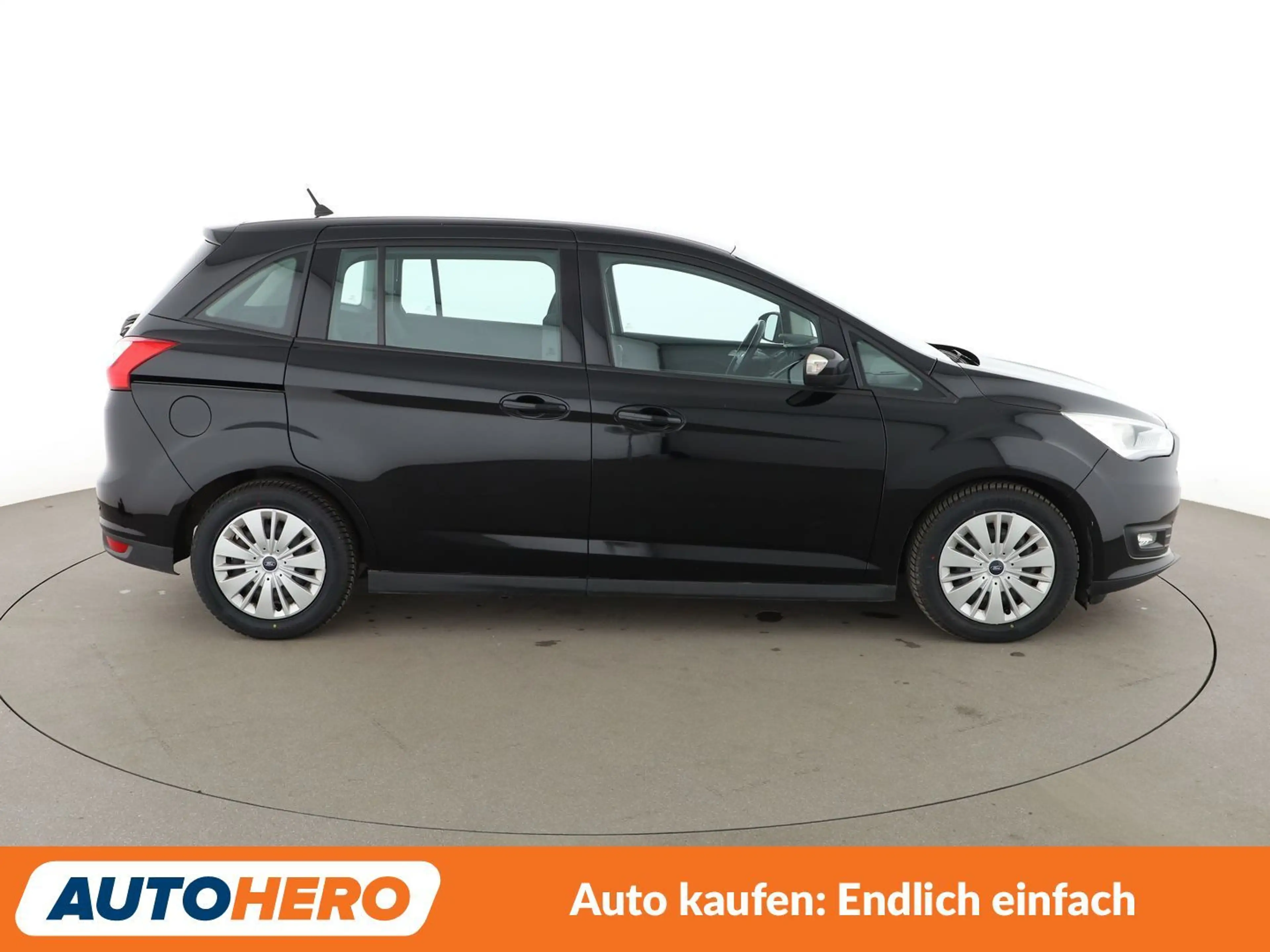 Ford Grand C-Max 1.5 TDCi Trend — photo 7