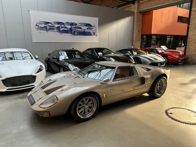 Ford GT 40 Replica