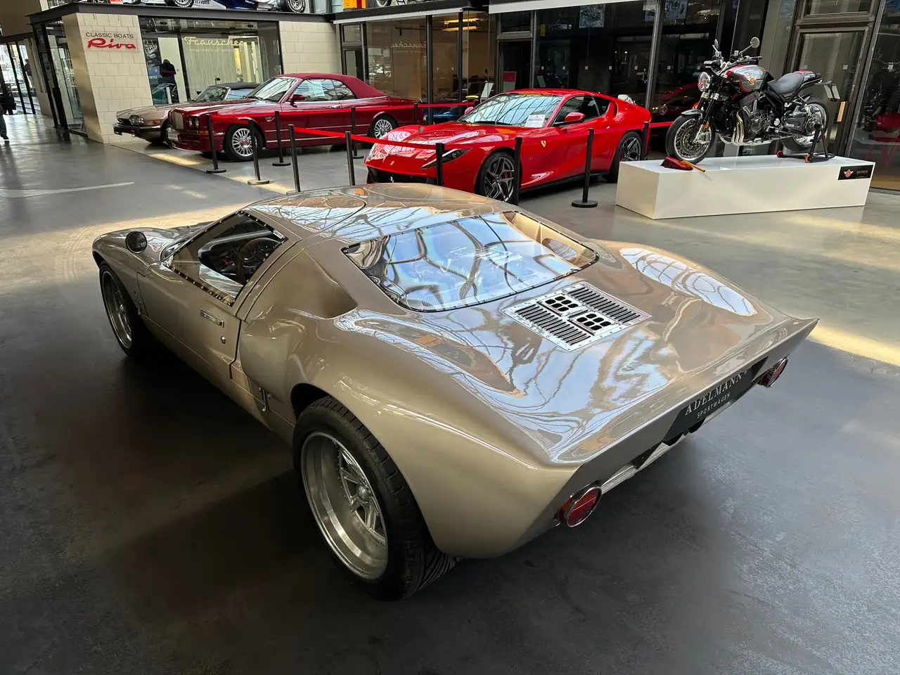 Ford GT 40 Replica, foto 5