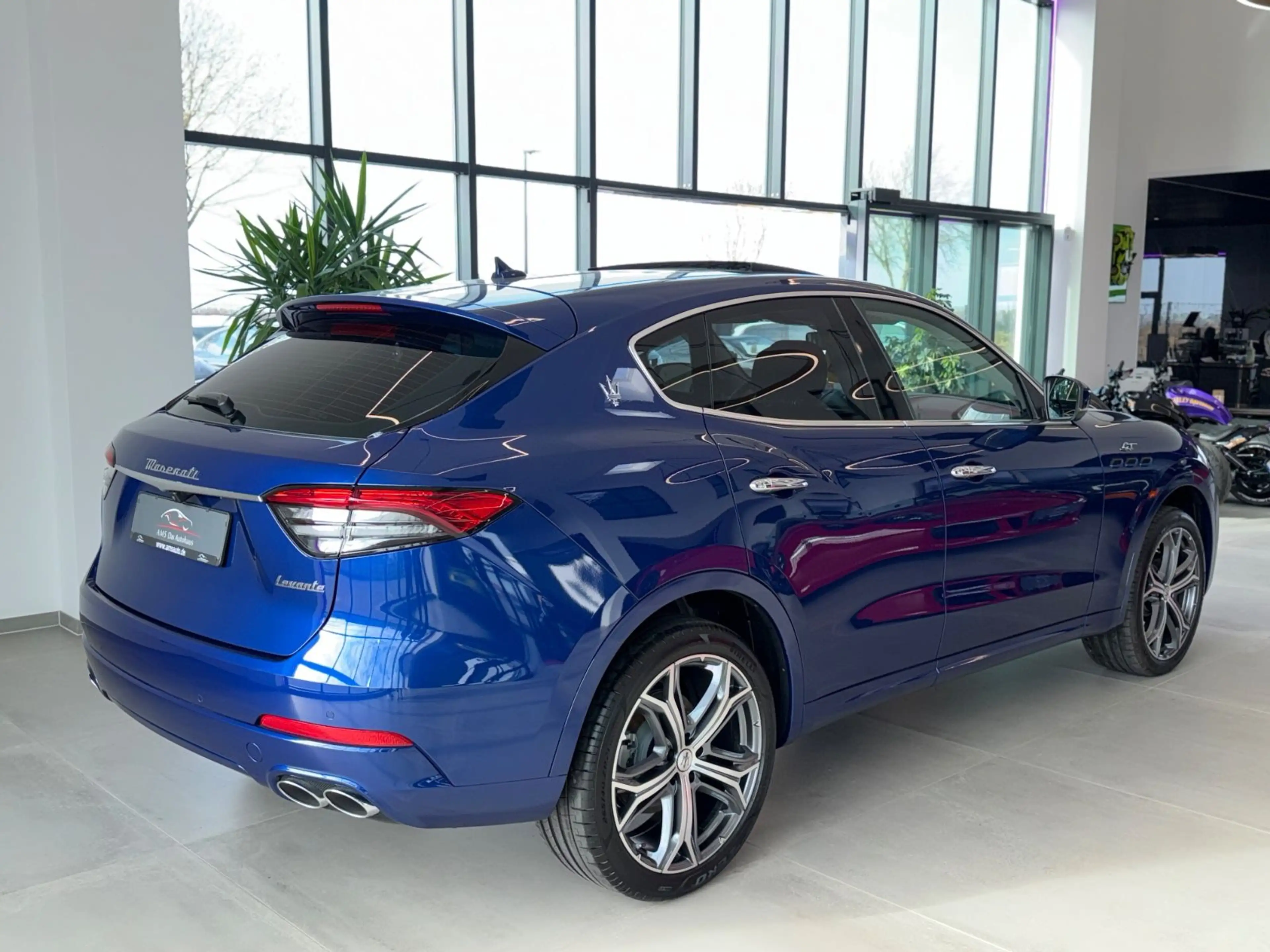 Maserati Levante GT Mild-Hybrid Soft Close Pano 21" — photo 4