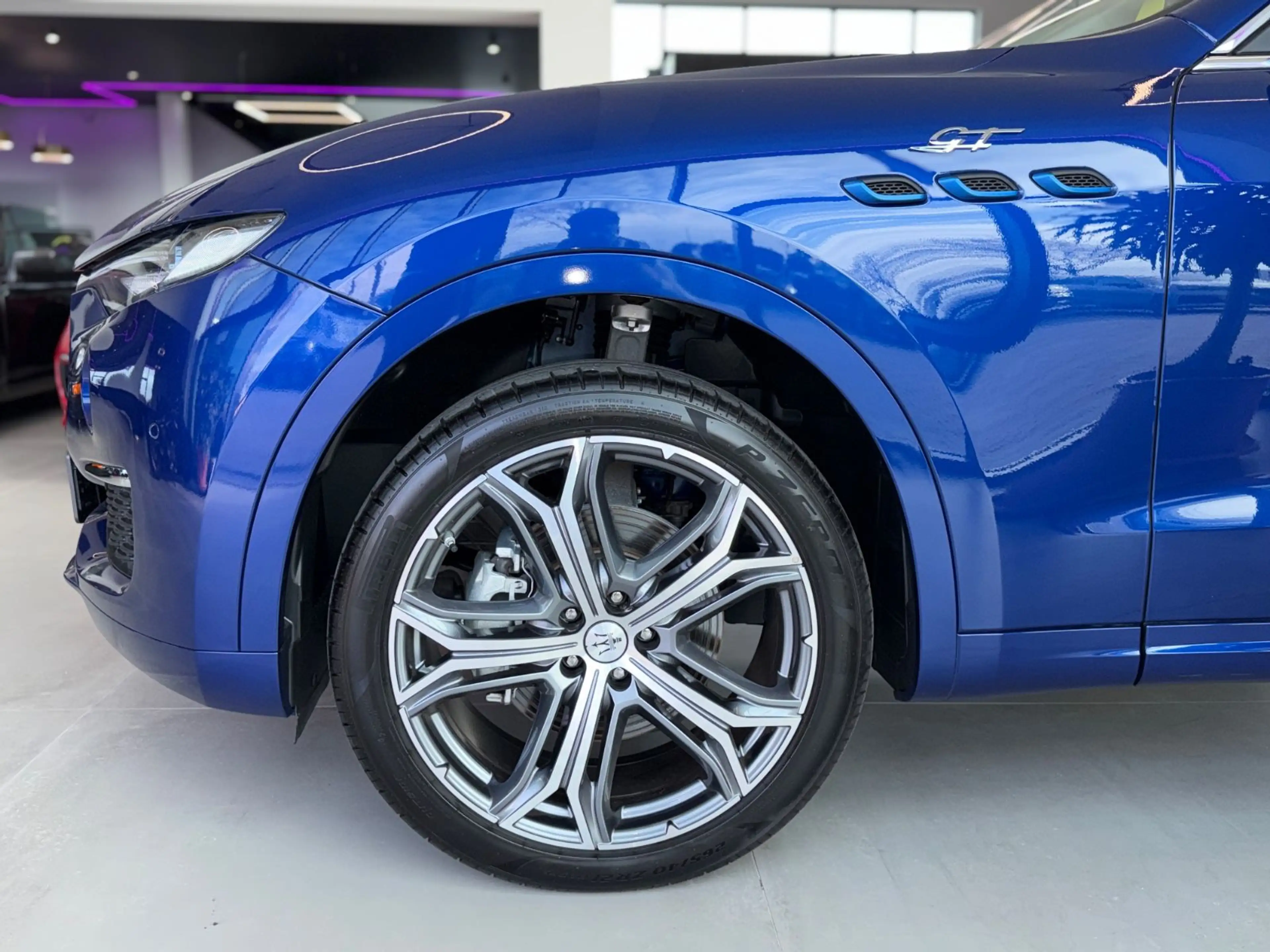 Maserati Levante GT Mild-Hybrid Soft Close Pano 21" — photo 6