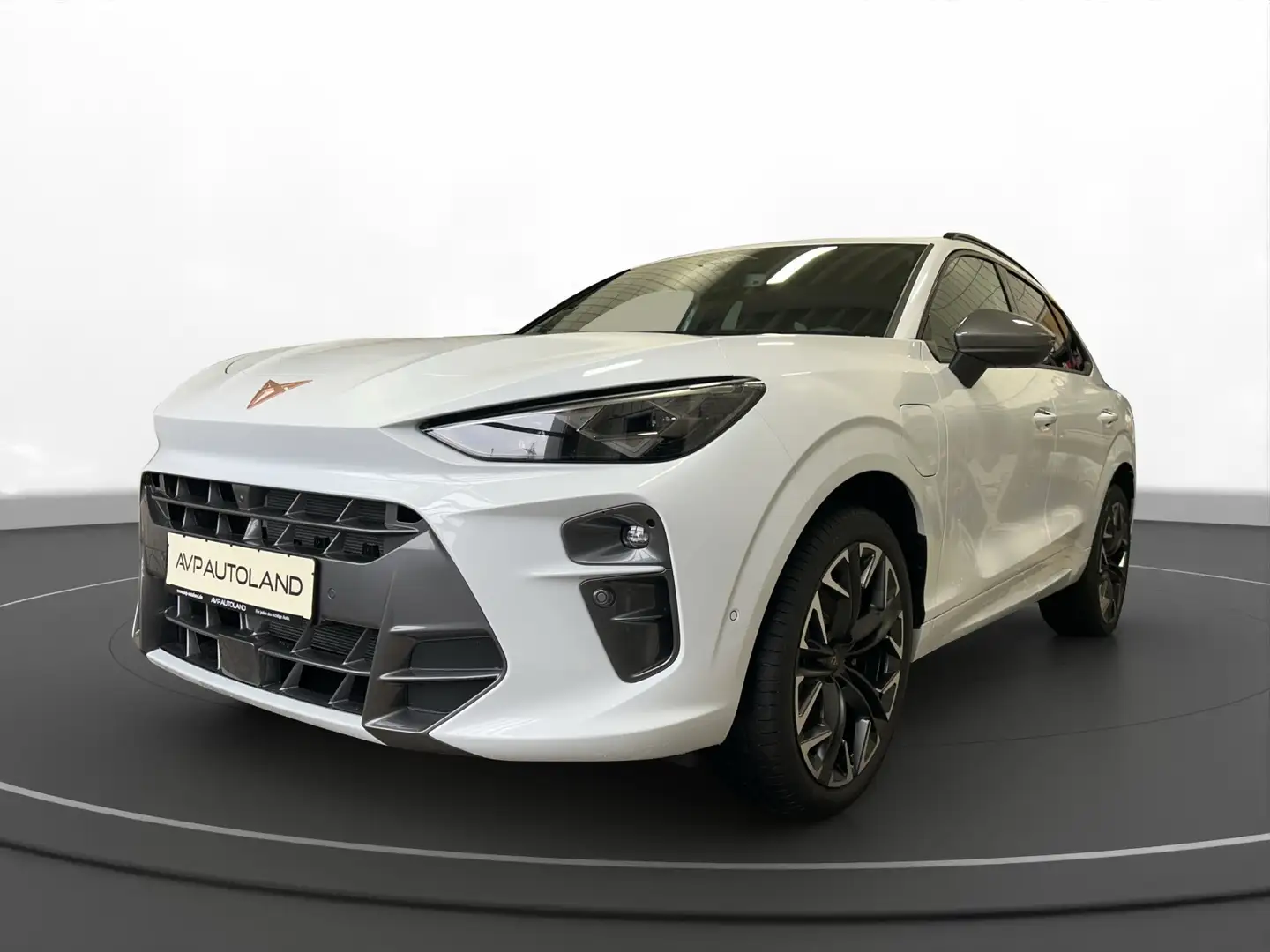 CUPRA Terramar 1.5 e-Hybrid DSG VZ Weiß - 2