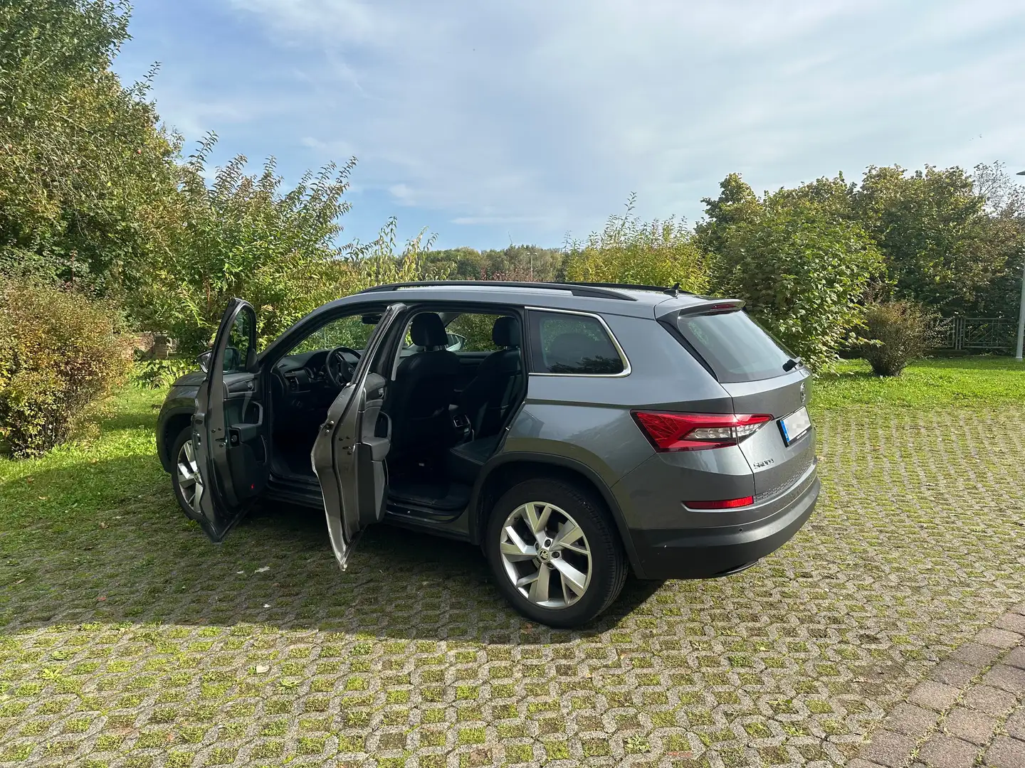 Skoda Kodiaq Kodiaq 140KW TDI 4x4 DSG Soleil Grau - 1