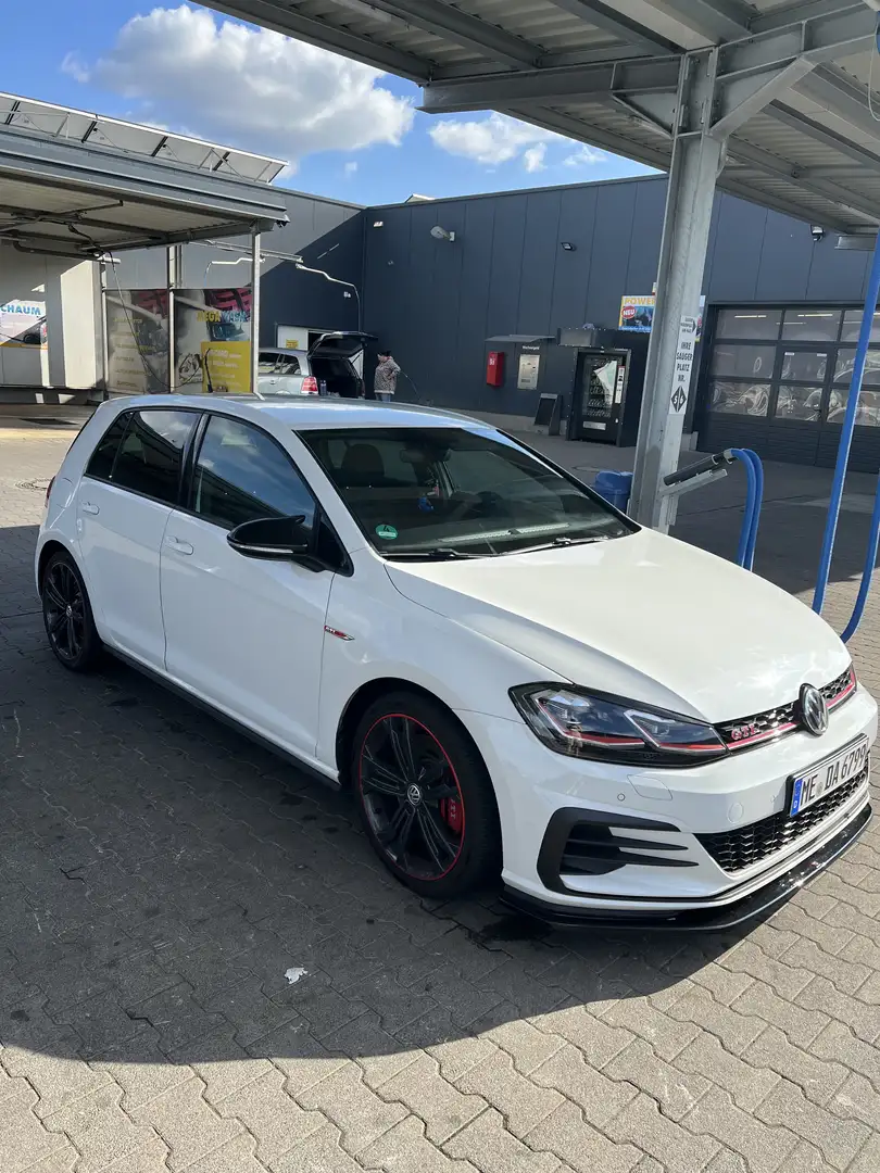 Volkswagen Golf GTI 2.0 TSI OPF DSG Performance Weiß - 2