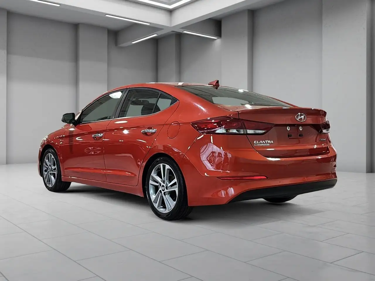 Hyundai ELANTRA снимка Hyundai ELANTRA