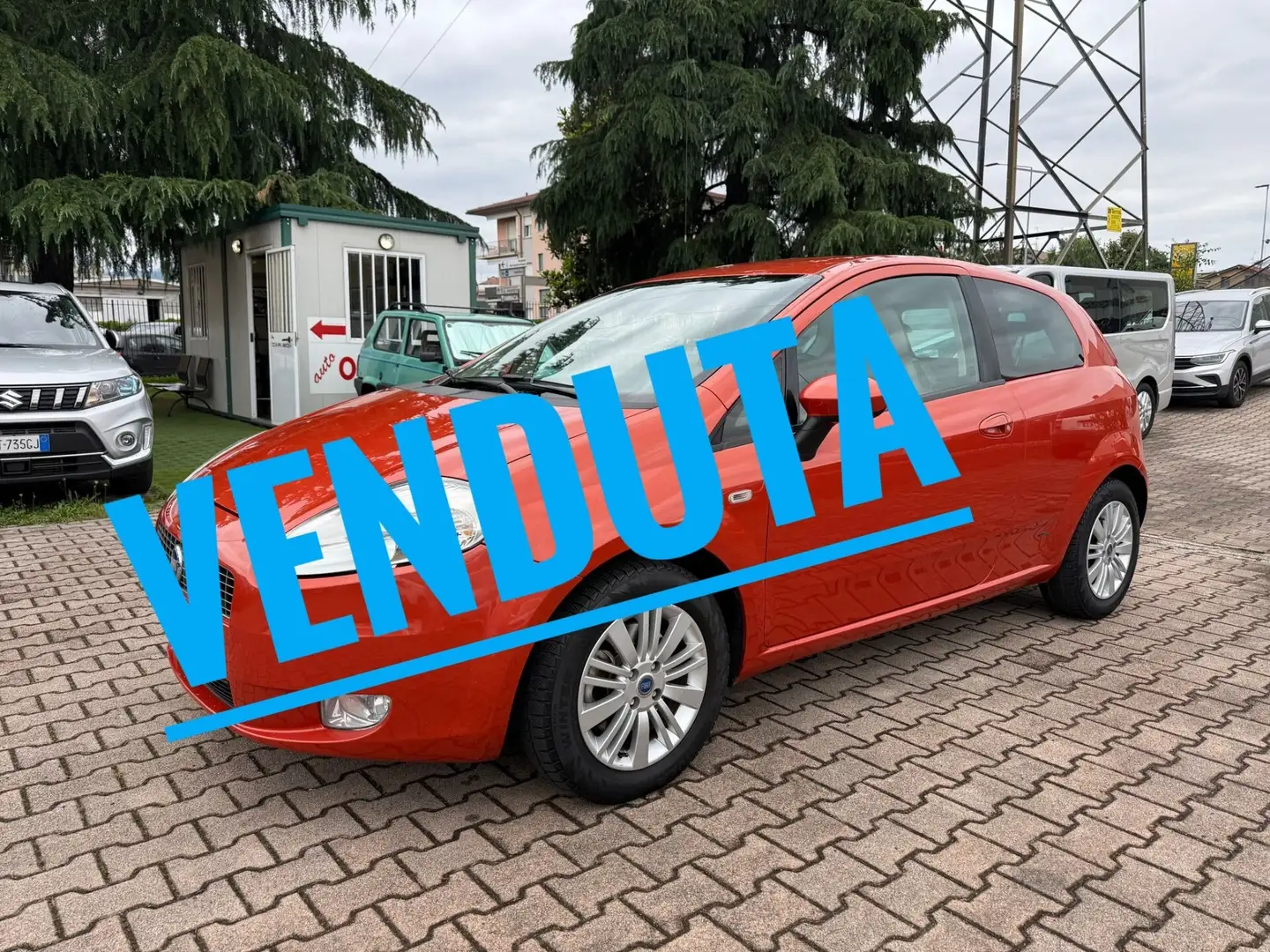 Fiat Grande Punto Grande Punto 1.3 MJT 90 CV 3 porte OK NEOPATENTATI Orange - 1