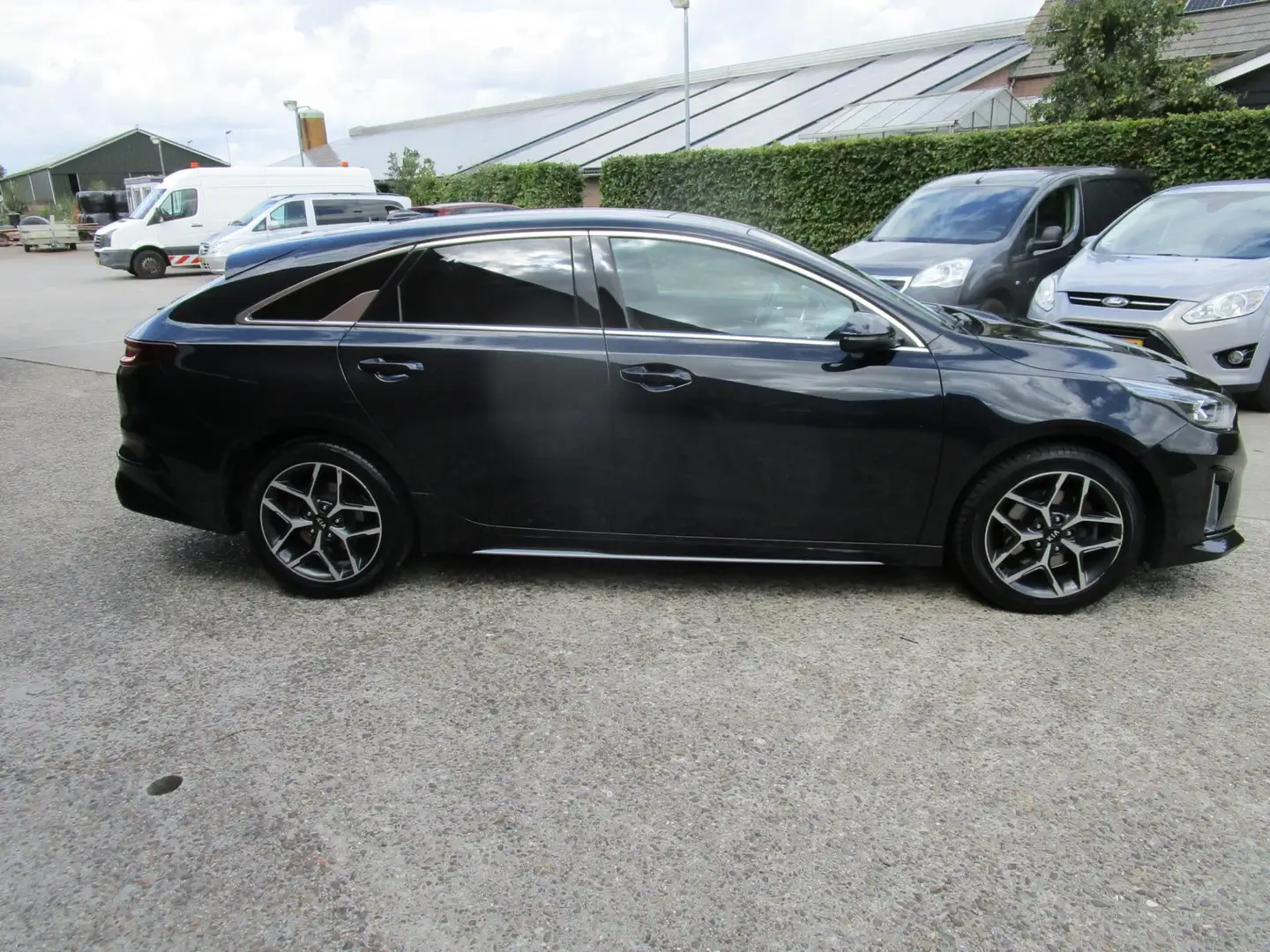 Kia ProCeed / pro_cee'd 1.0 T-GDI GT-Line navi leer trekhaak clima mooi Zwart - 2