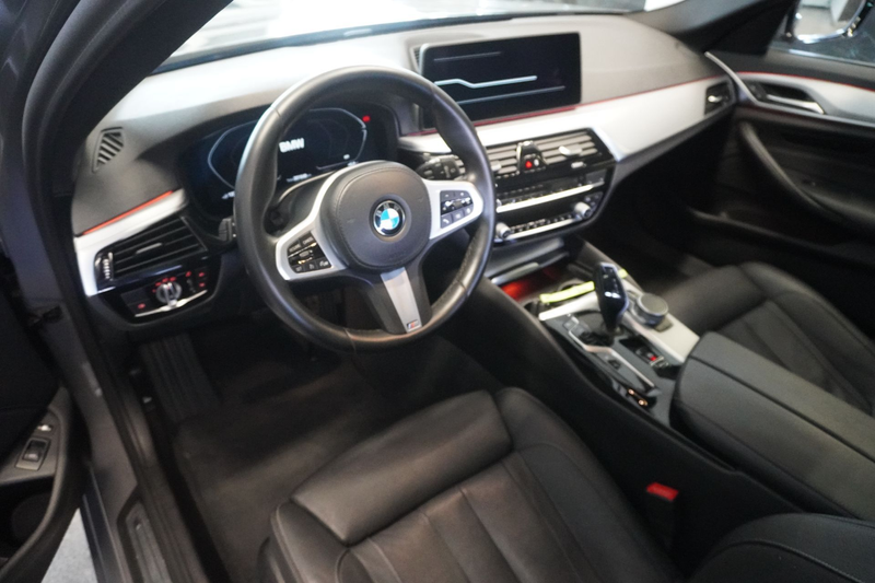 BMW 530 e xDrive Touring Aut. Leder/Virtual/Navi/LED/Pano — photo 7