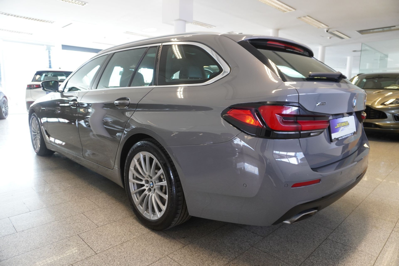 BMW 530 e xDrive Touring Aut. Leder/Virtual/Navi/LED/Pano — photo 4