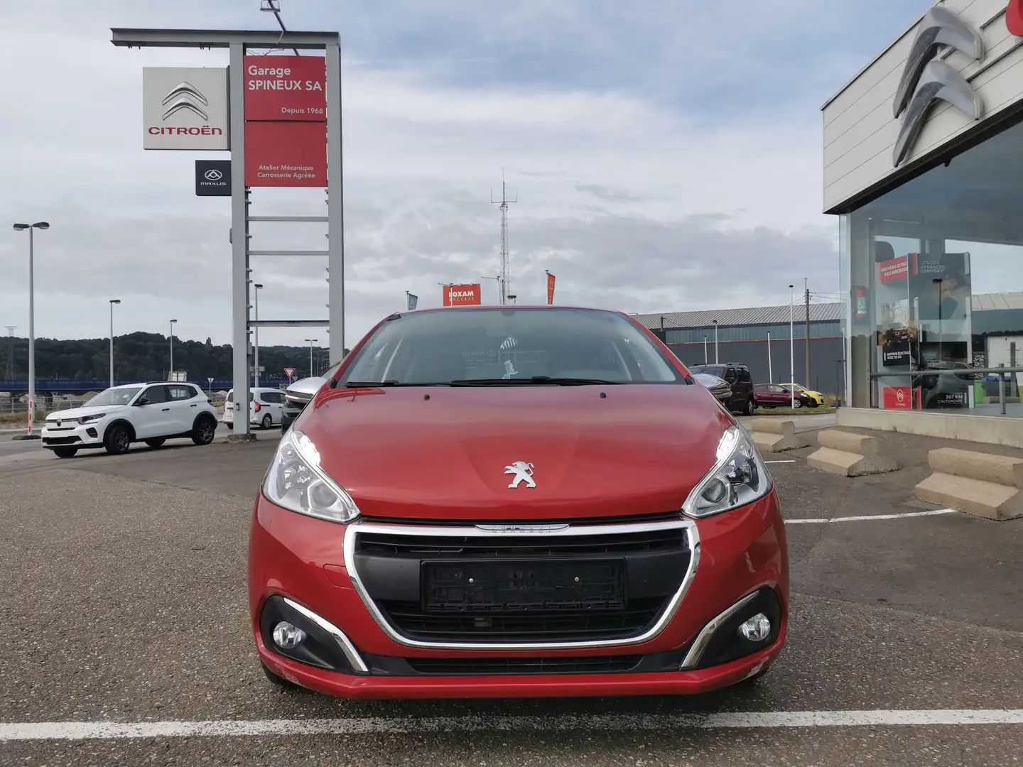 Peugeot 208 208 1.2i Style Rojo - 2