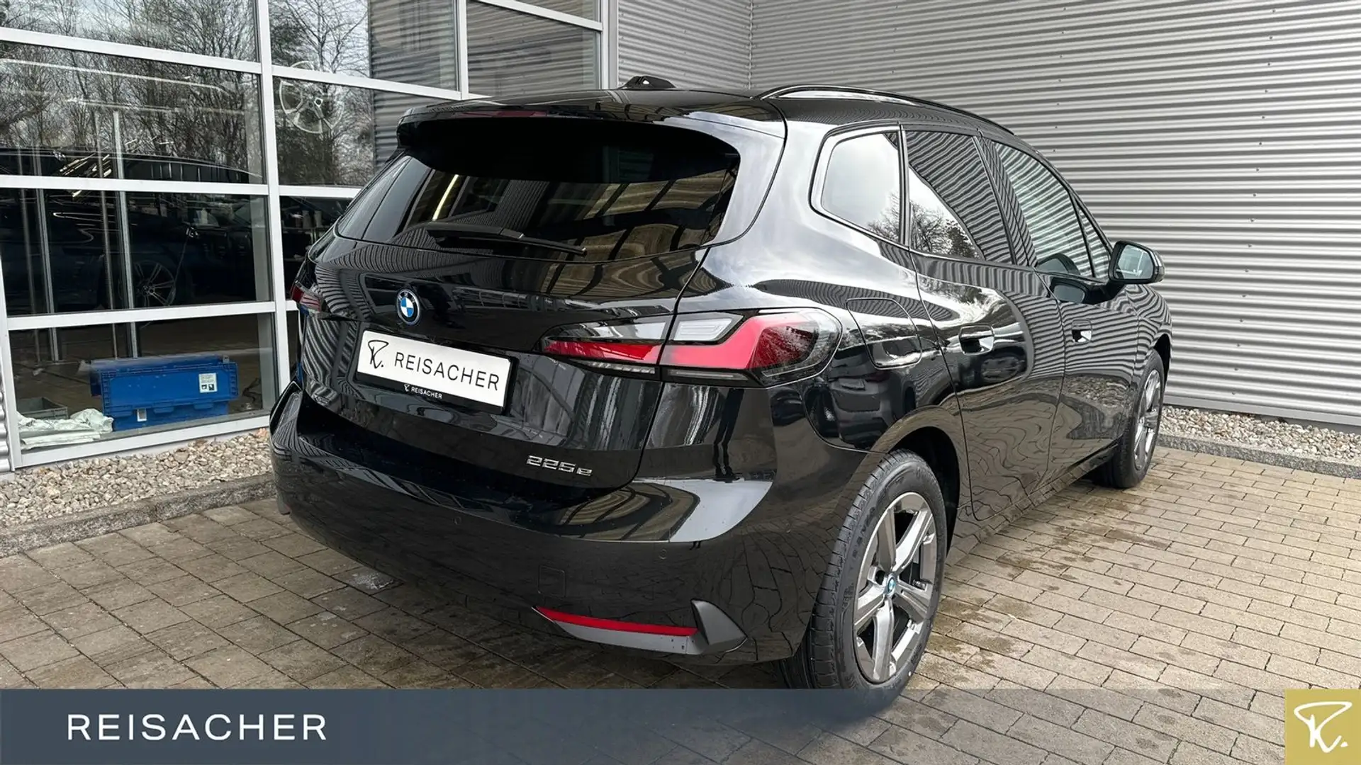 BMW 225 225e A xDrive Active Tourer AHK,DA+ Negru - 2
