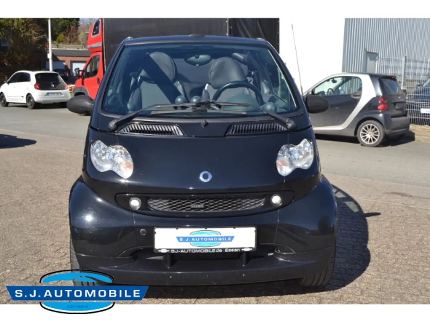 smart forTwo Brabus Cabrio TOP Negro - 2