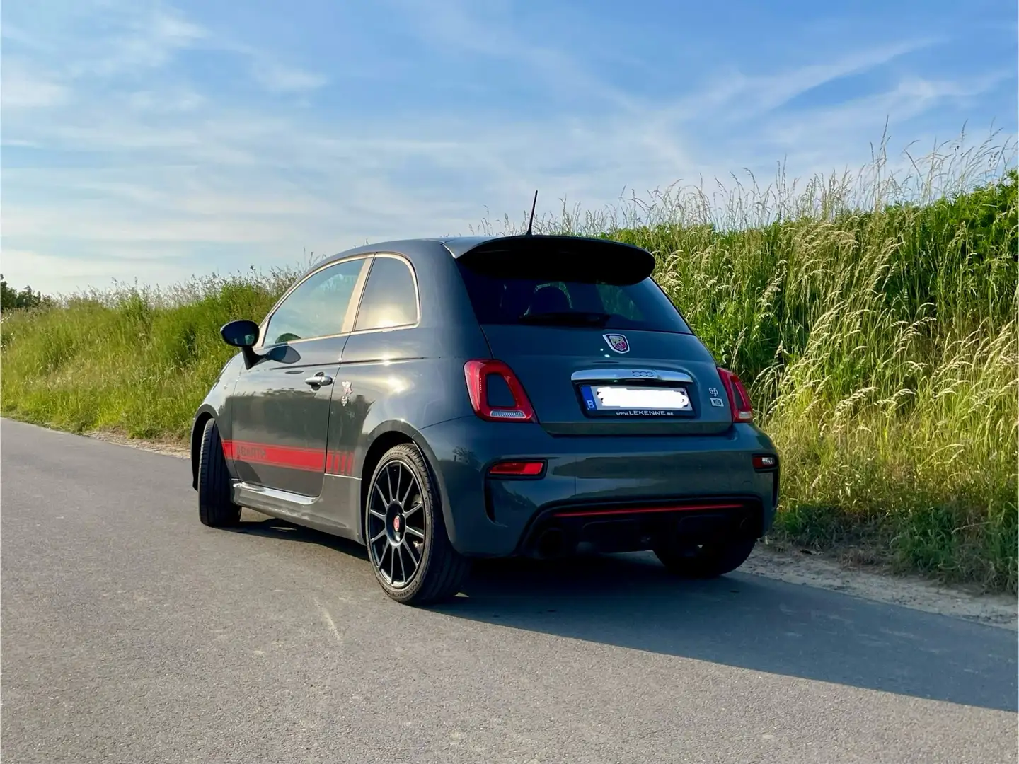 Abarth 695 XSR Yamaha Limited Edition Gris - 2