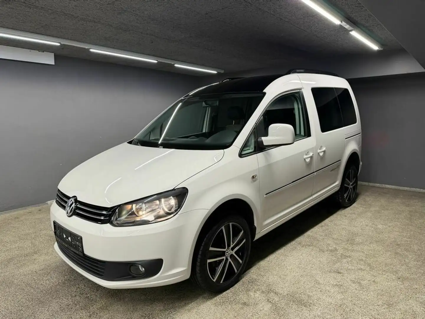 Volkswagen Caddy Edition30 4Motion Weiß - 1