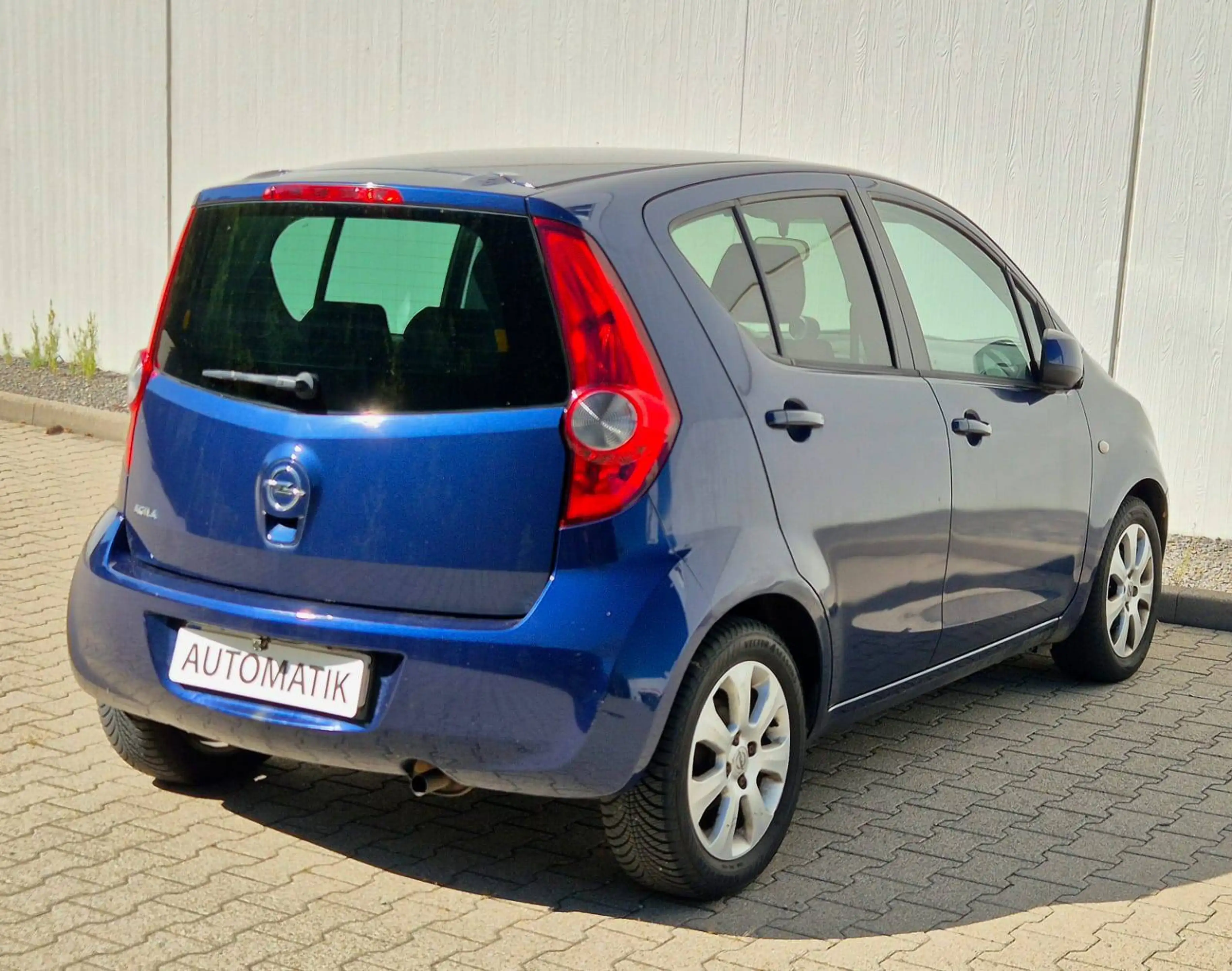 Opel Agila 1.2 Edition*SHZ*NAVI*Automatik*SERVICE NEU*Garantie — photo 4