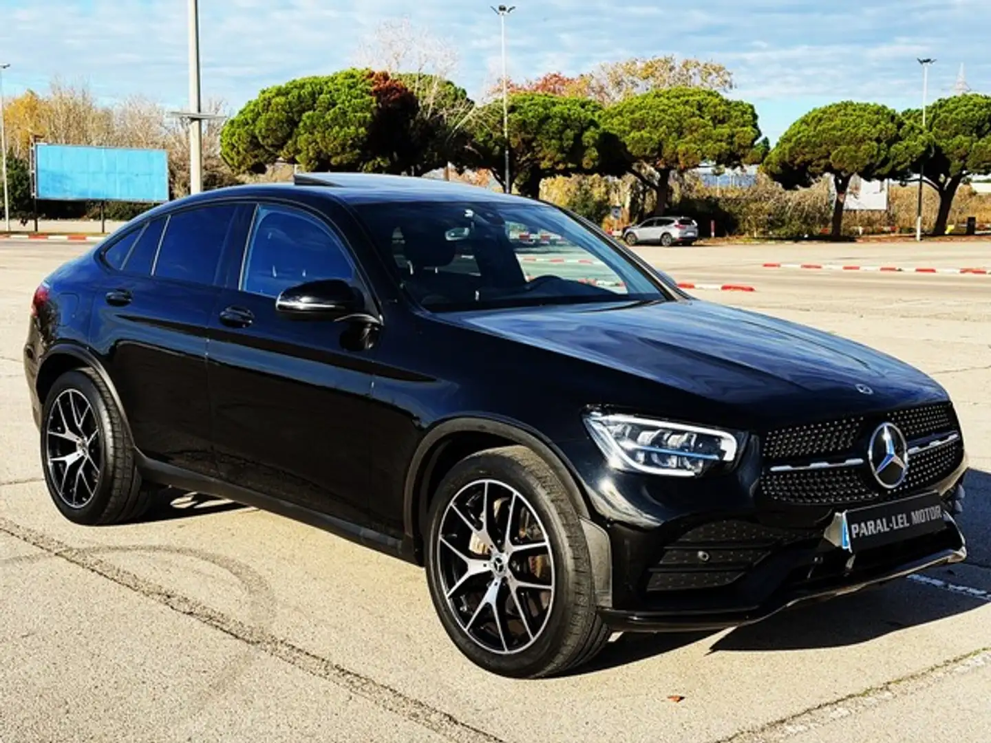 Mercedes-Benz GLC 300 Coupé 300d 4Matic 9G-Tronic Noir - 1