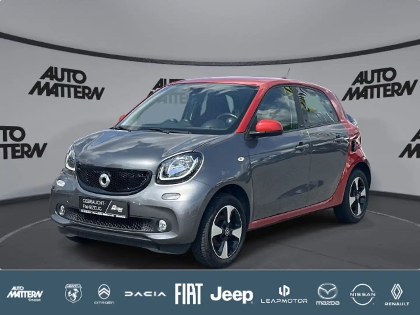 smart forFour AC|SHZ|Einparkhilfe|Bluetooth Grau - 1