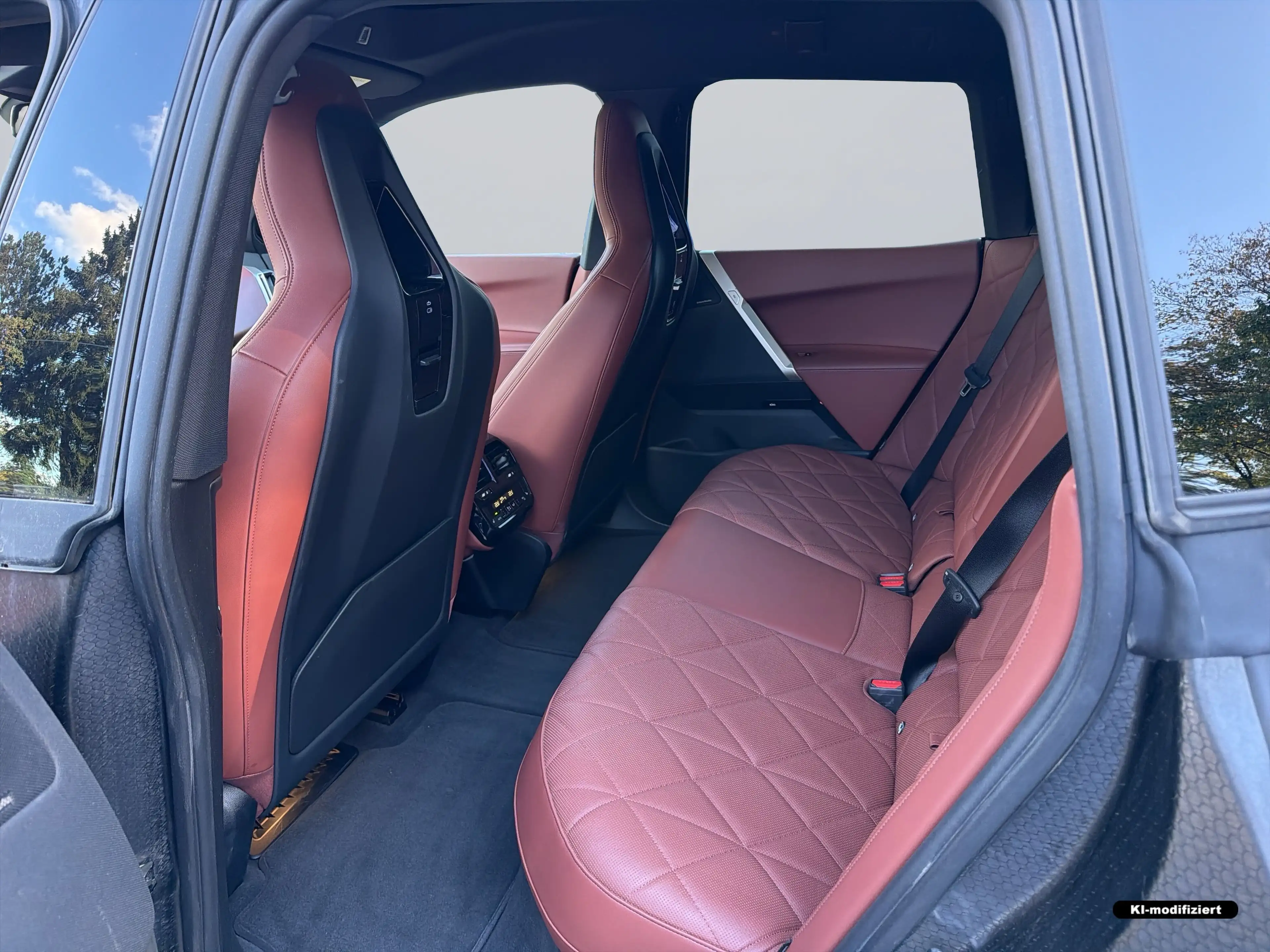 BMW iX xDrive40 Sportpaket HK HiFi DAB Pano.Dach — photo 9
