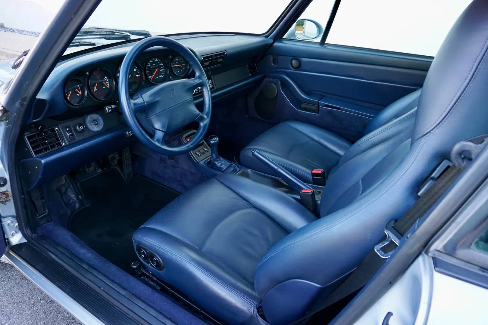 Porsche 993 911 993 Carrera 2 Coupe Schalter Argintiu - 2