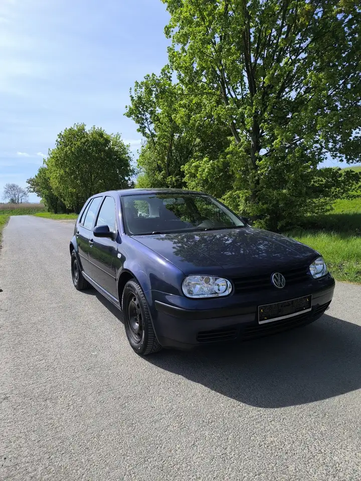 Volkswagen Golf 1.6 Comfortline, foto 1