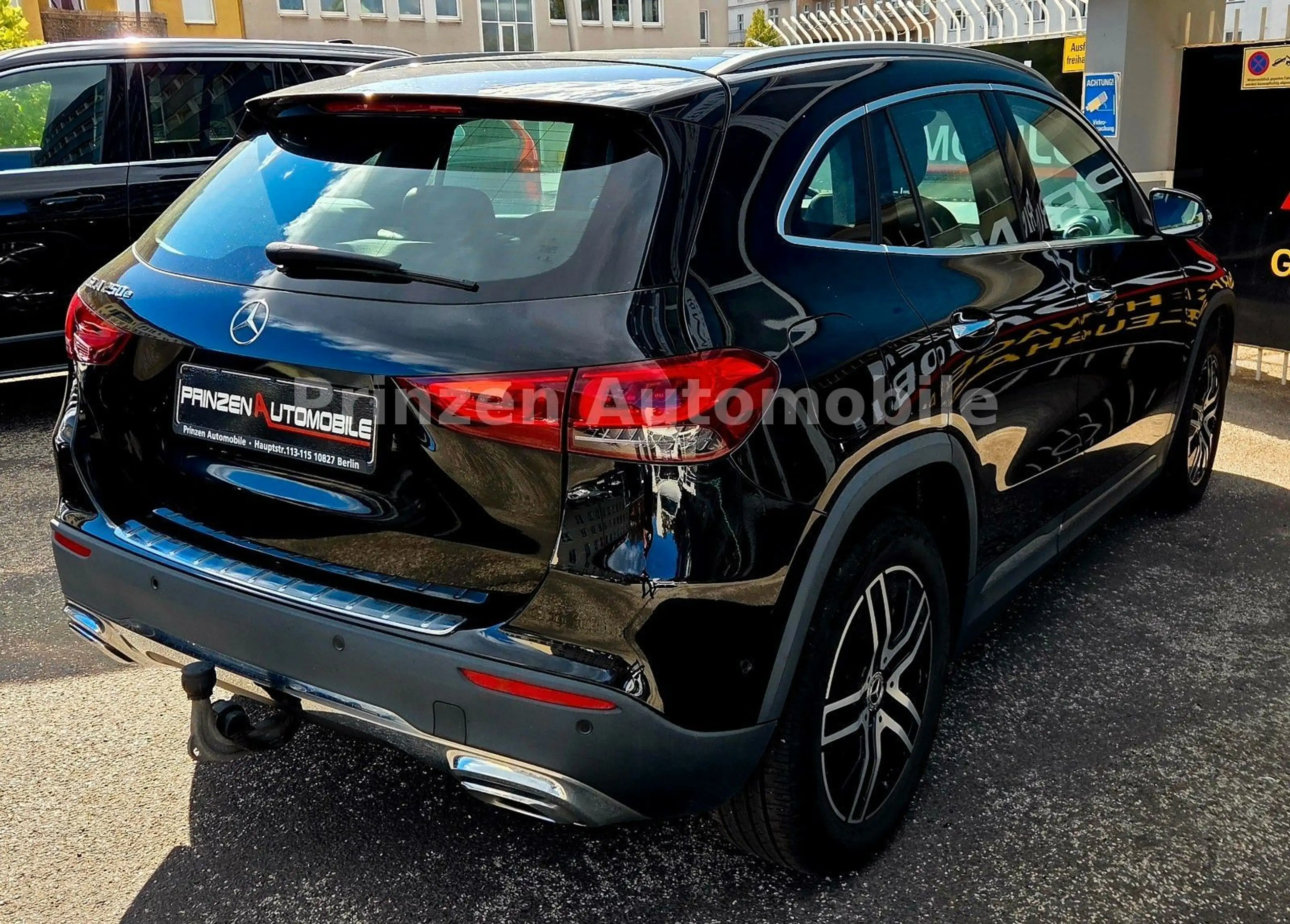Mercedes-Benz GLA 250 e*Progress.*Pano*R.Cam*Ambiente*Spur*LED — photo 3
