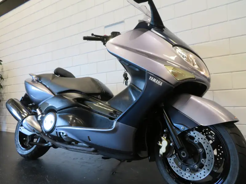 Yamaha TMAX 500 - foto 8