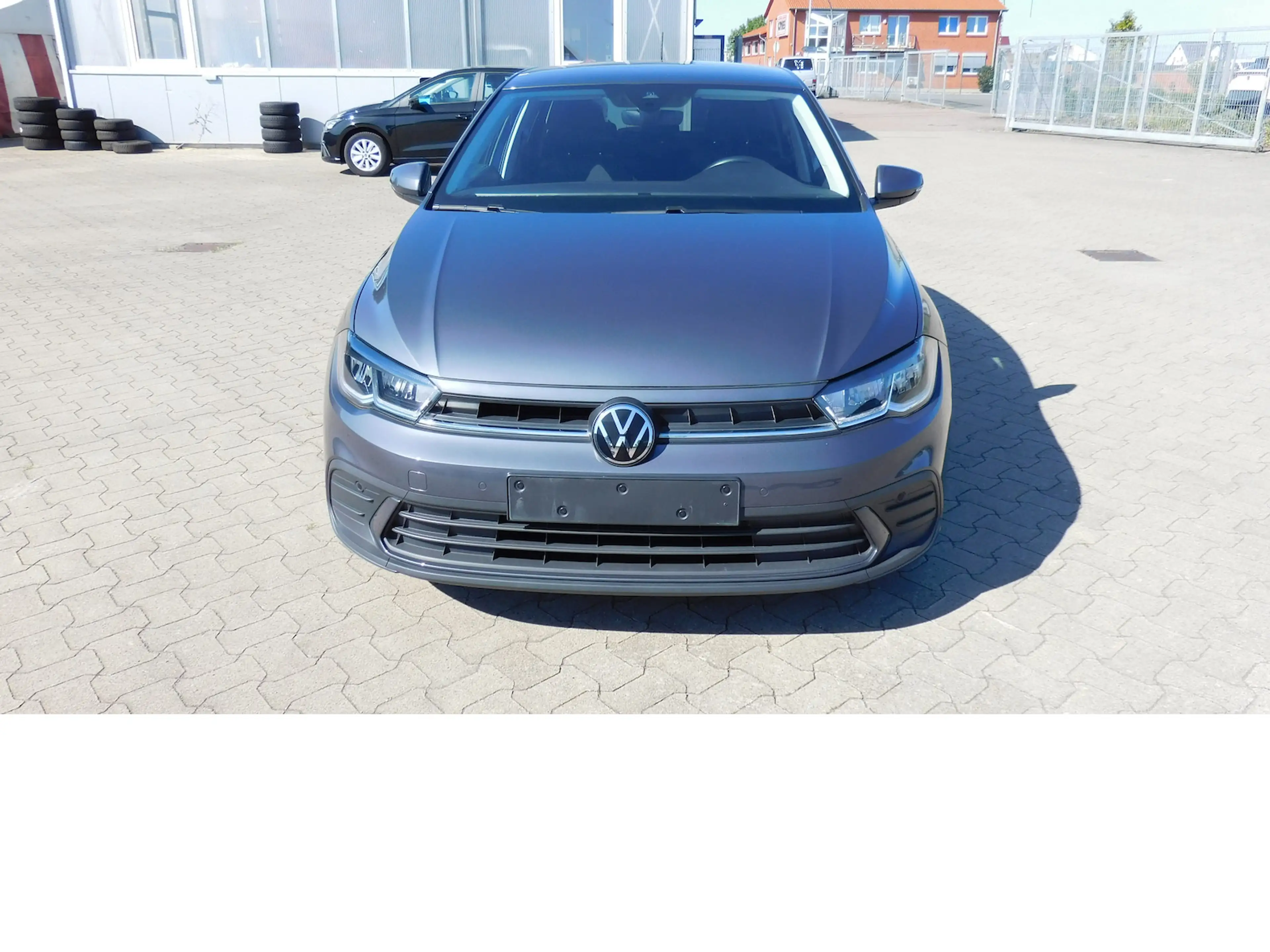 Volkswagen Polo 1.0 Life MPI BMT 4Trg Klima Navi LED — photo 3