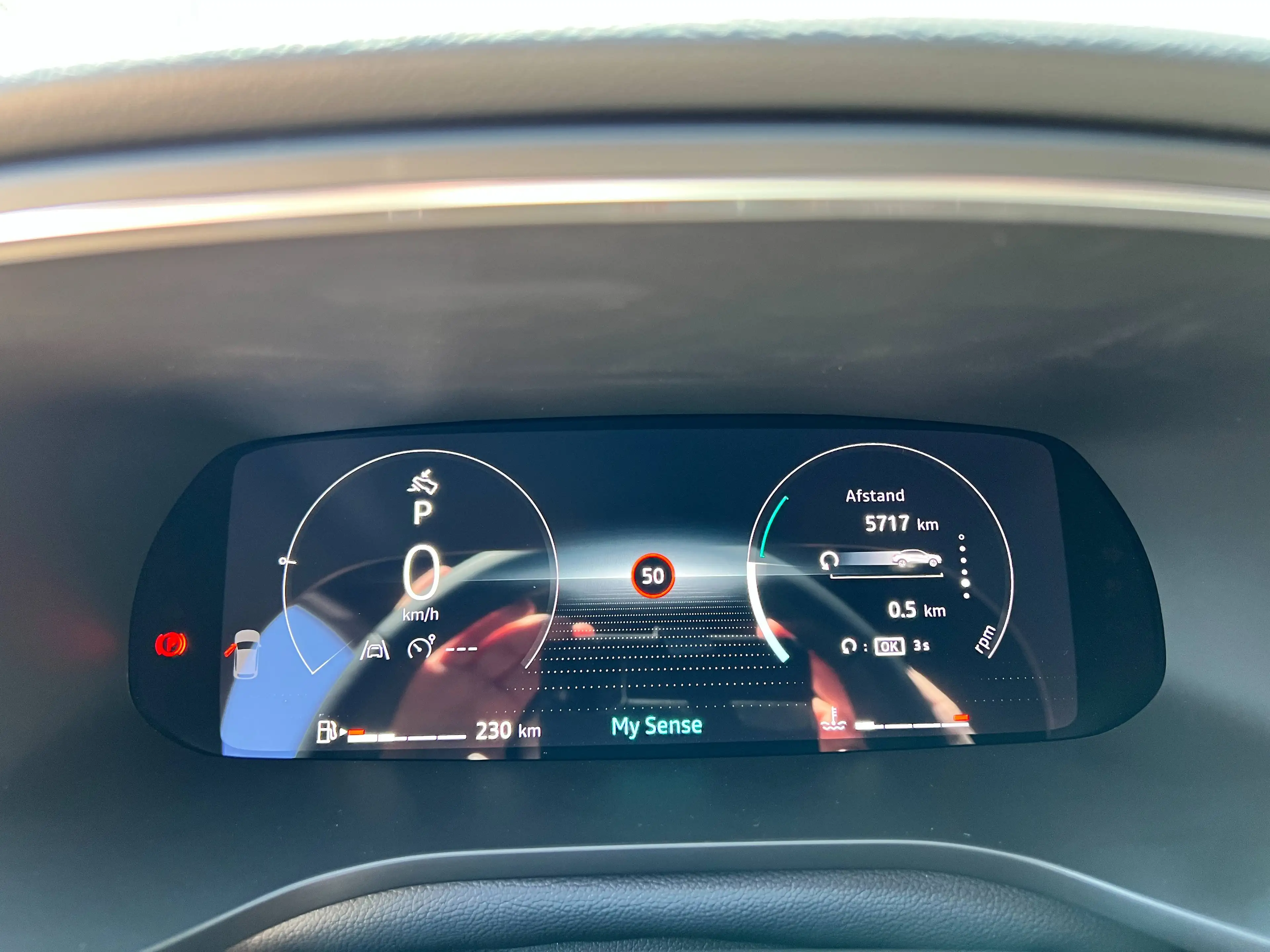 Renault Arkana 1.3Tce - AUTOMAAT/ LED/ ADAPTIVE/ CAMERA/ STUURVERW./ 5700KM/ 5 JAAR GARANTIE — photo 9