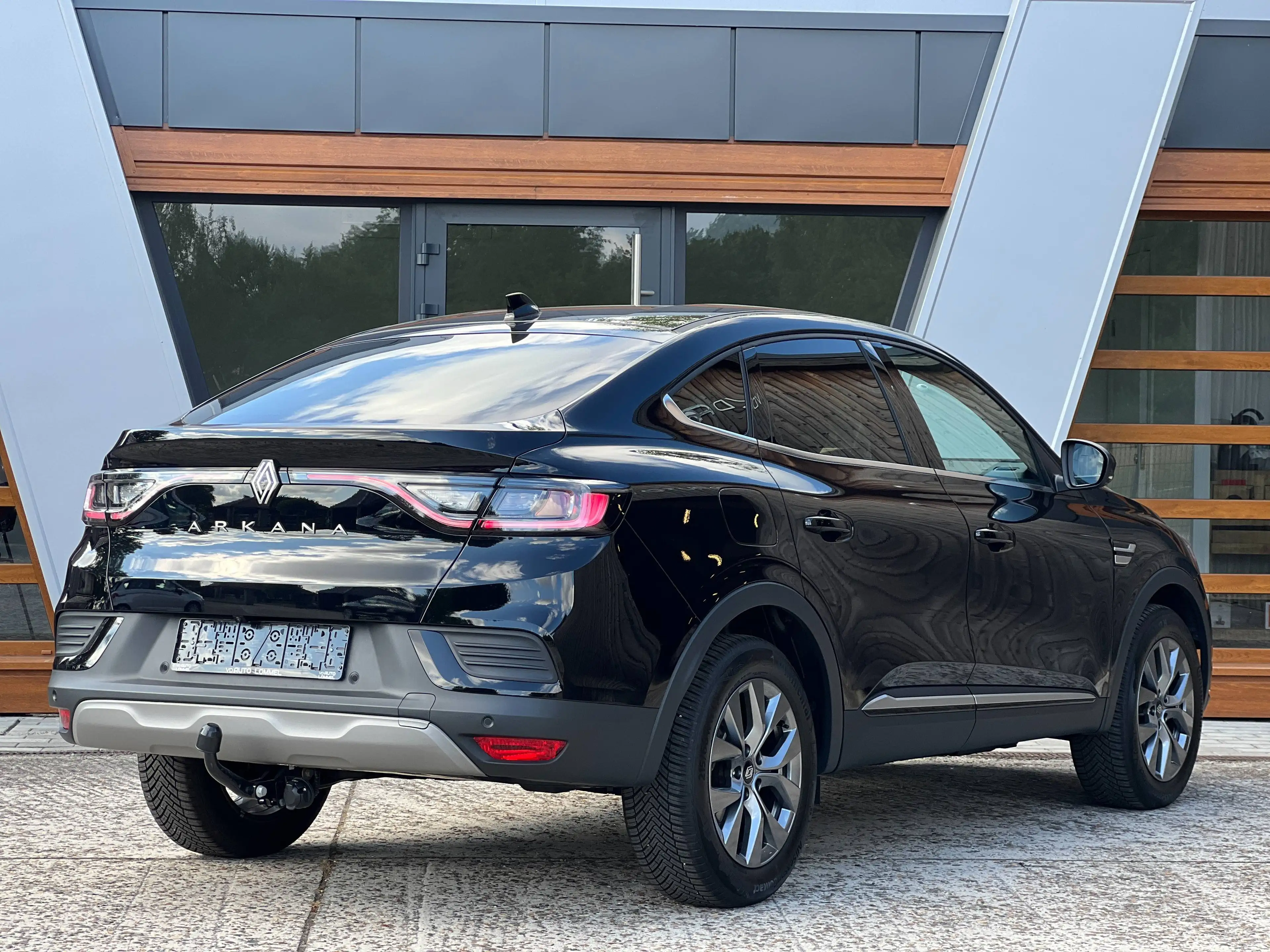 Renault Arkana 1.3Tce - AUTOMAAT/ LED/ ADAPTIVE/ CAMERA/ STUURVERW./ 5700KM/ 5 JAAR GARANTIE — photo 4