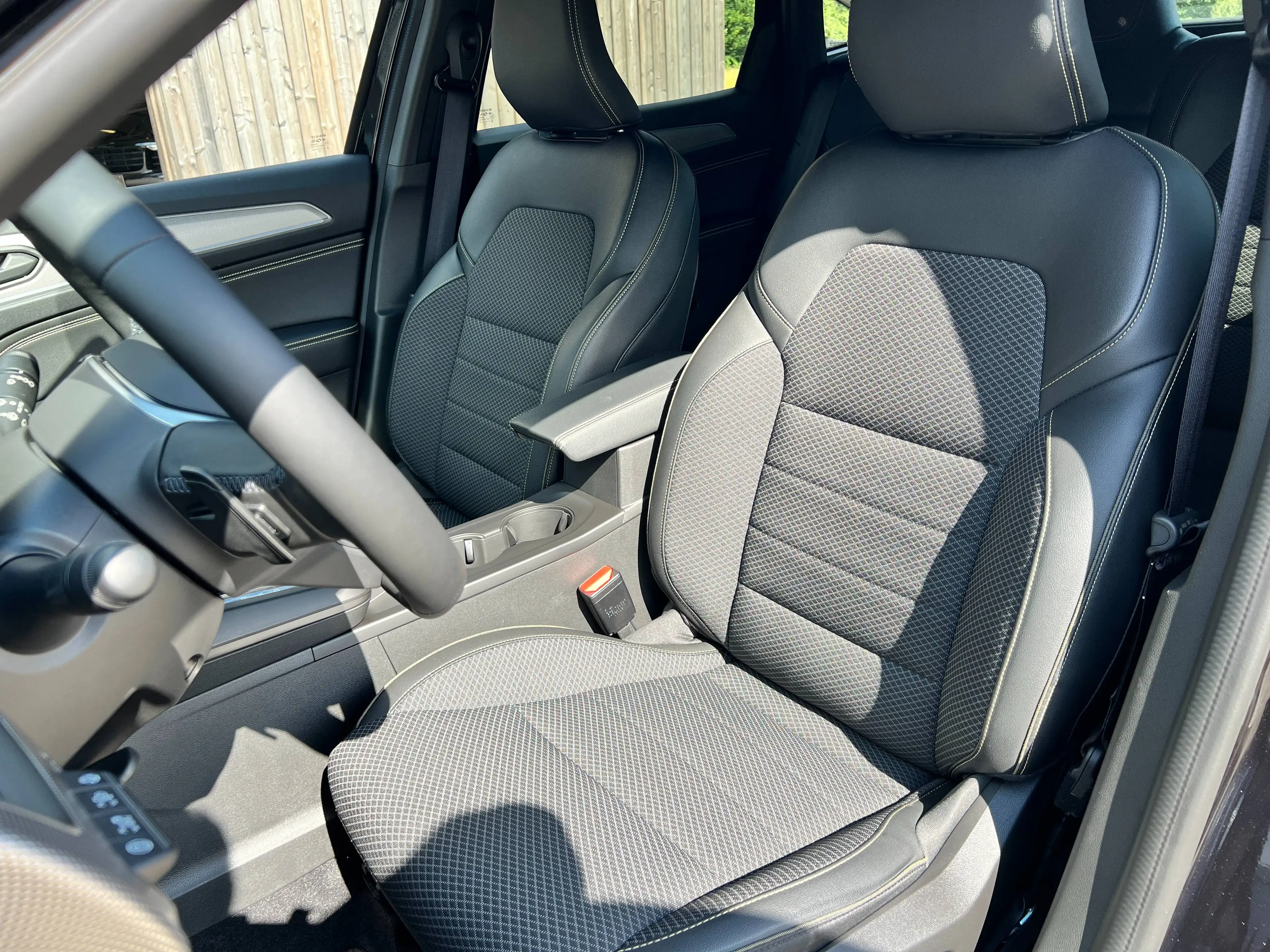 Renault Arkana 1.3Tce - AUTOMAAT/ LED/ ADAPTIVE/ CAMERA/ STUURVERW./ 5700KM/ 5 JAAR GARANTIE — photo 7